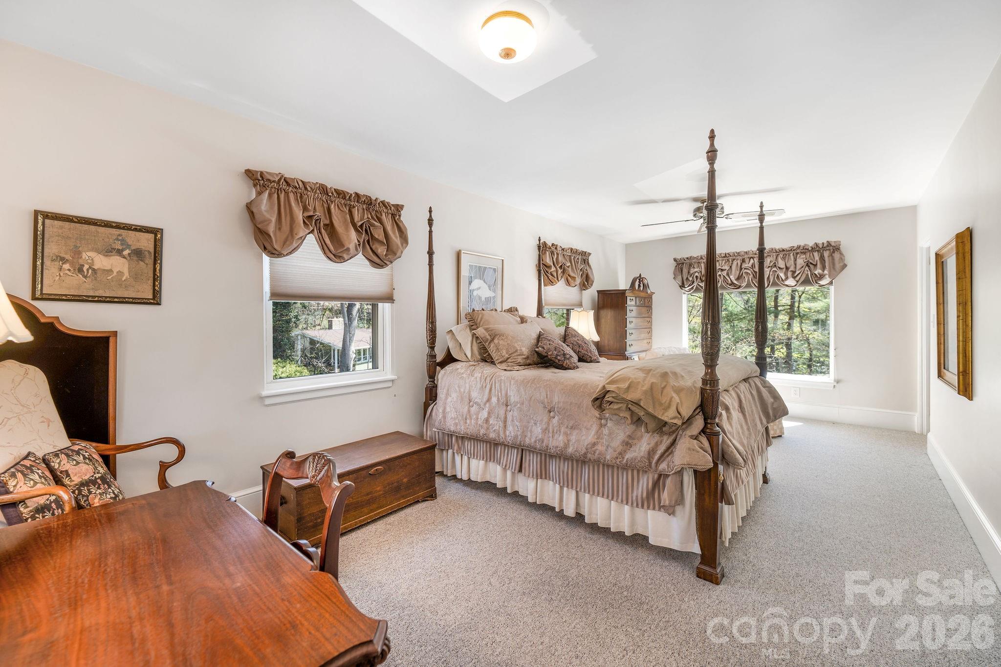 4 Dogwood Road — Asheville