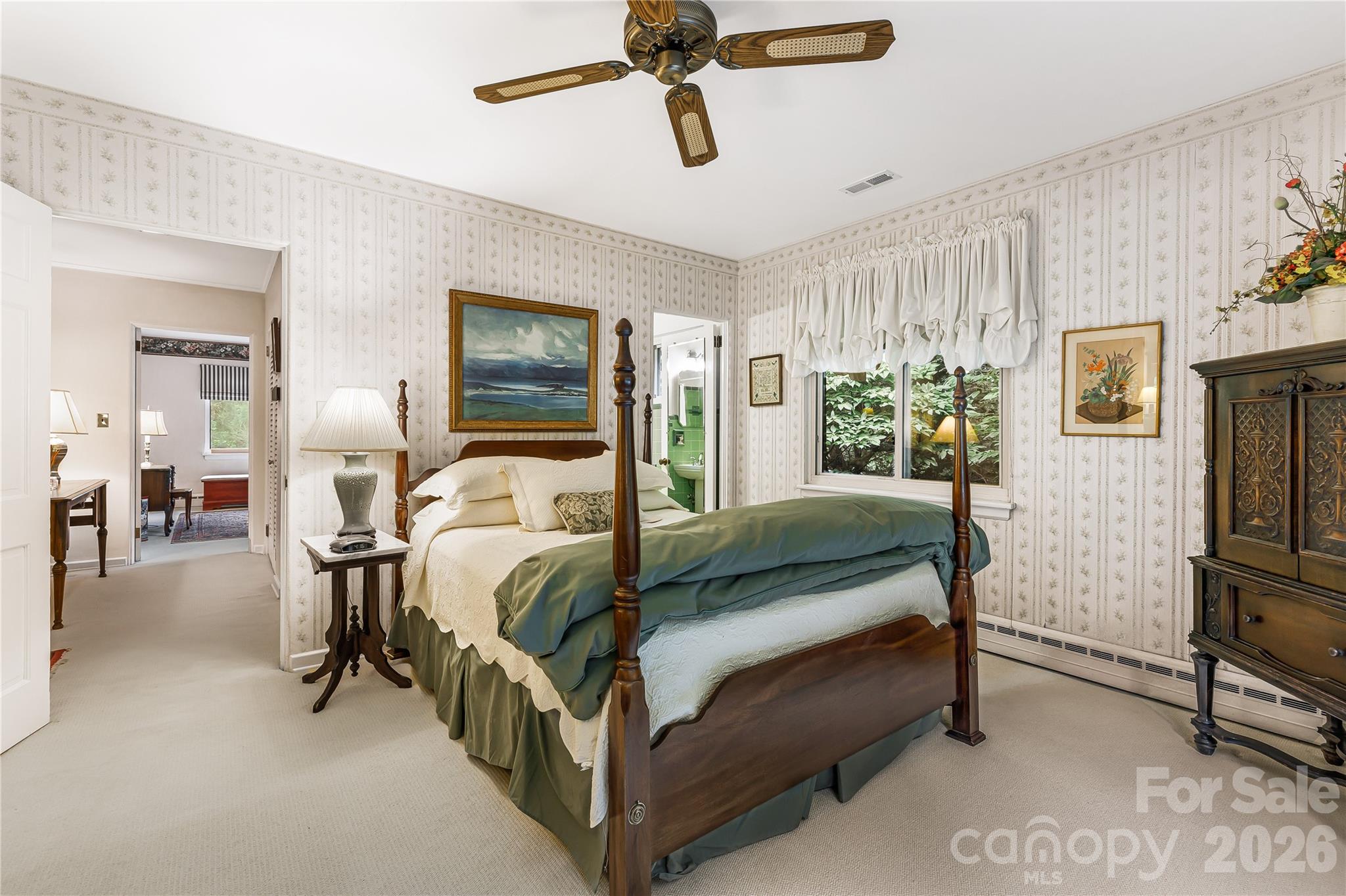 4 Dogwood Road — Asheville