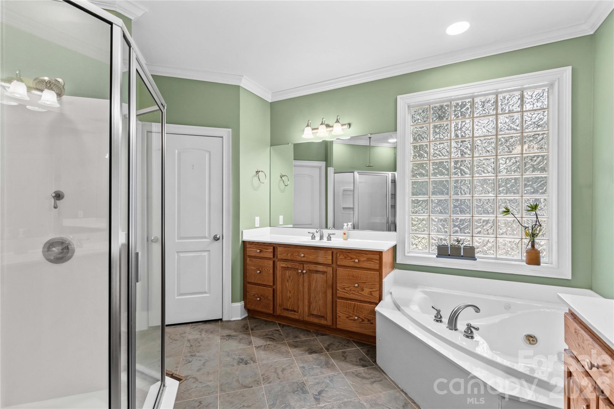 158 Winding Brook Way — Statesville