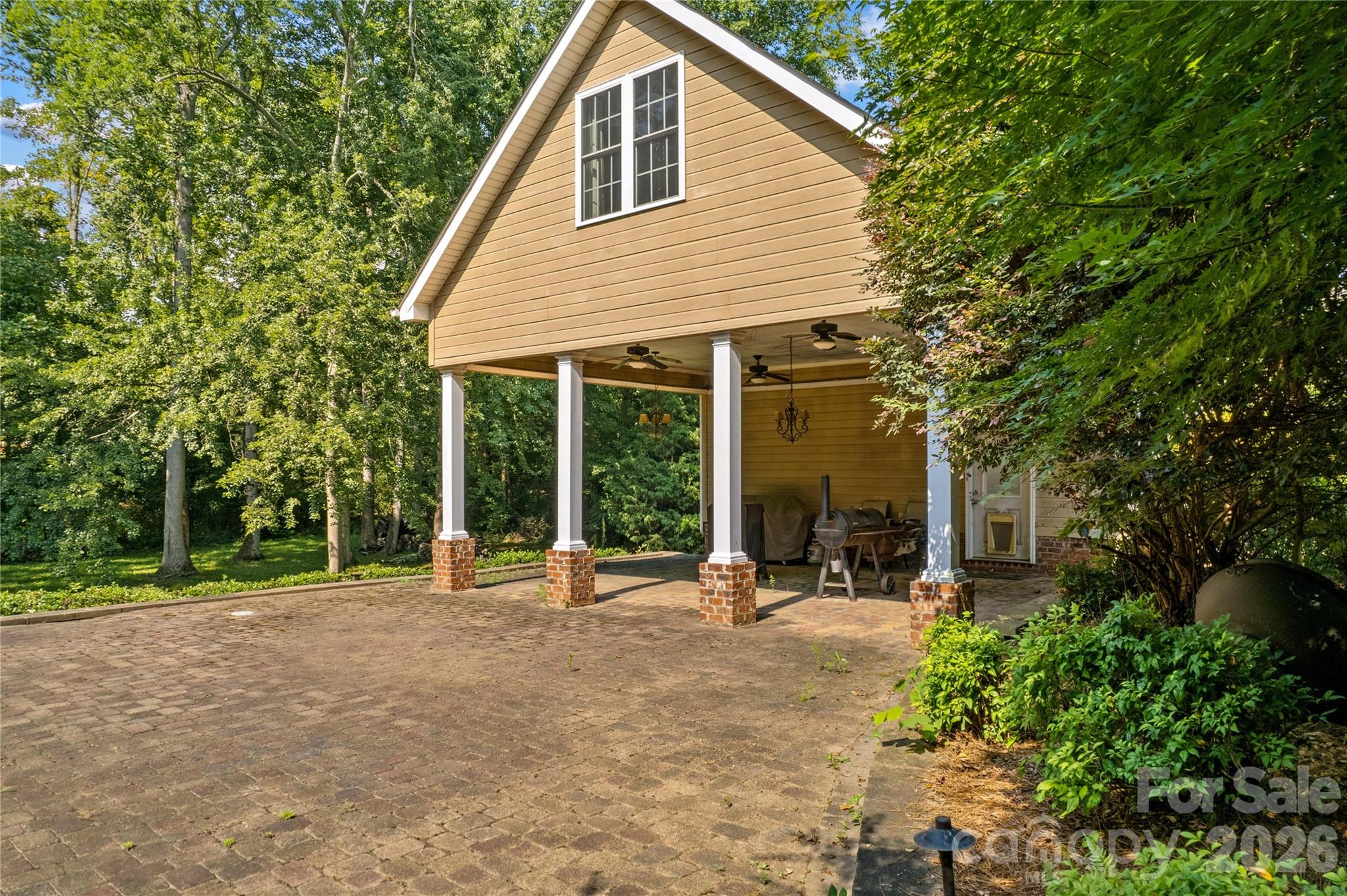 158 Winding Brook Way — Statesville