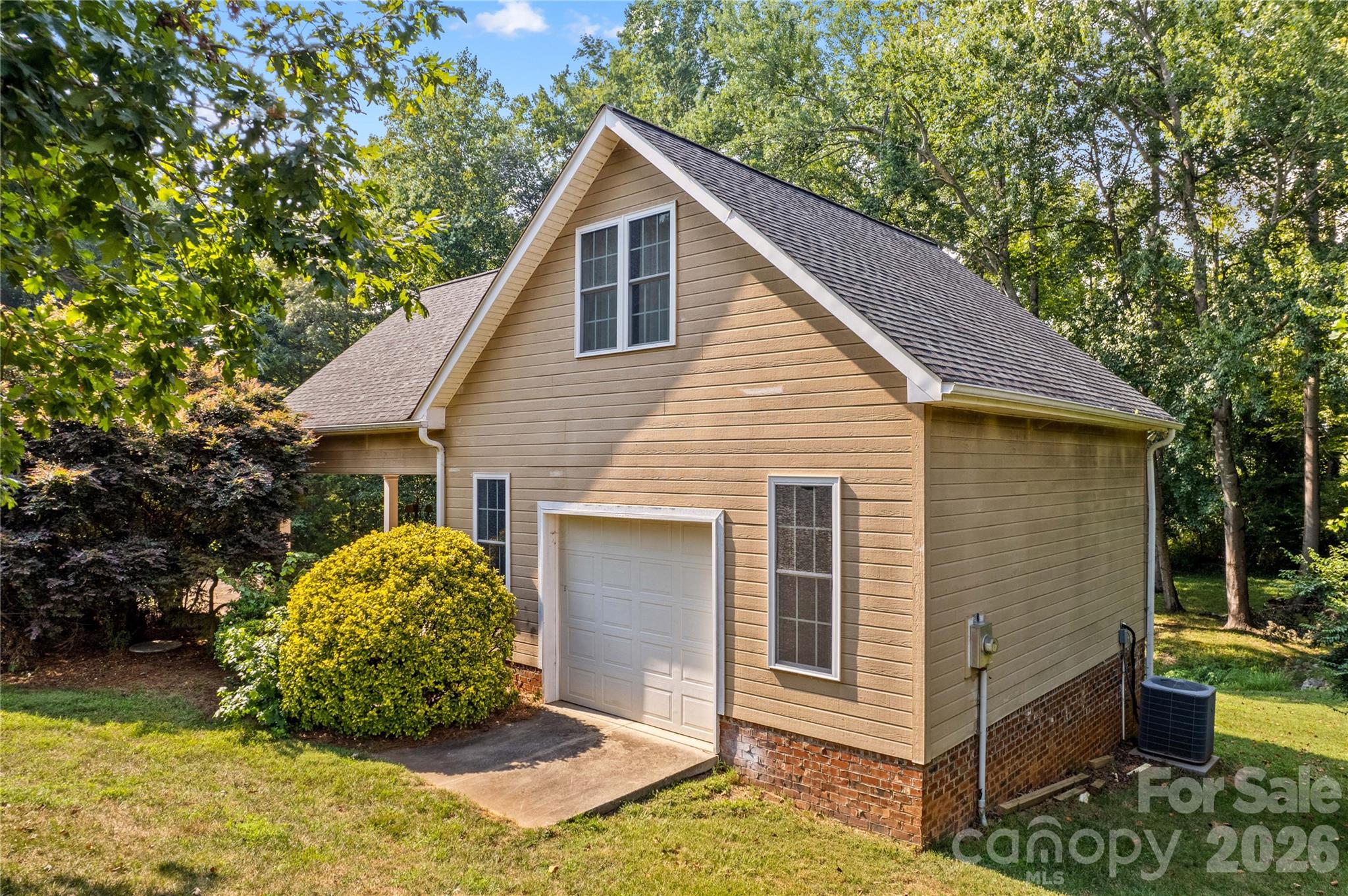158 Winding Brook Way — Statesville