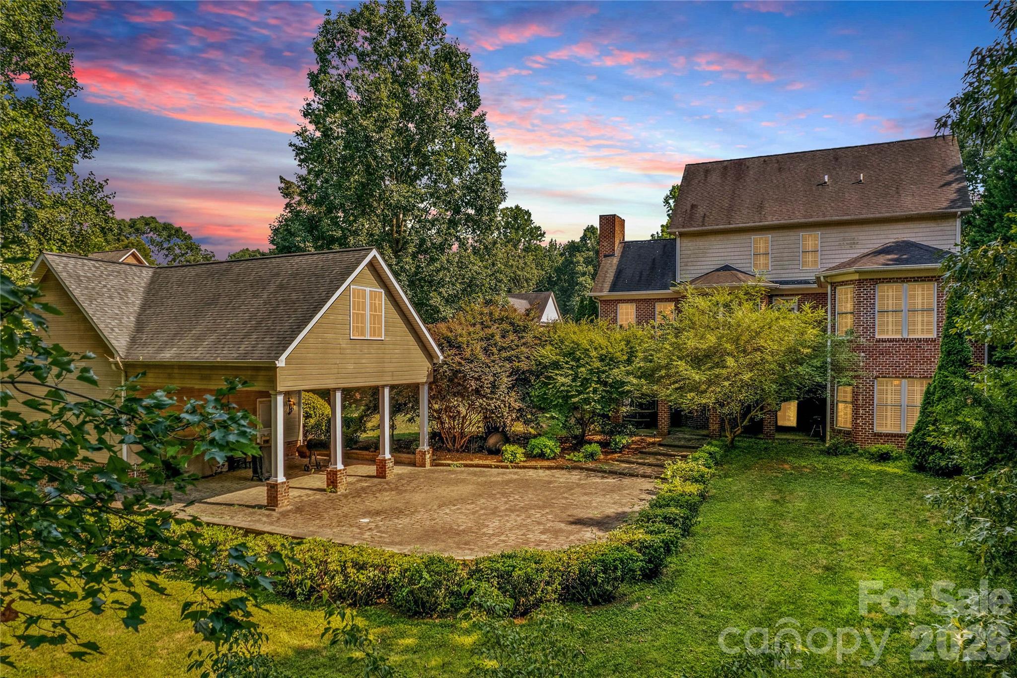 158 Winding Brook Way — Statesville