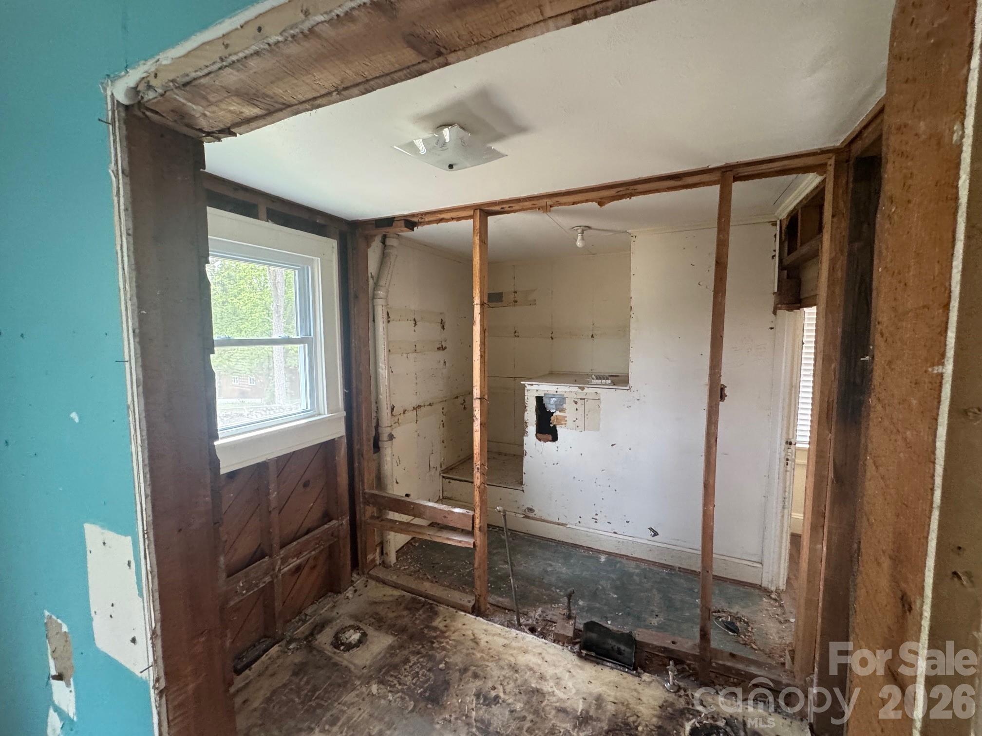 3325 Statesville Boulevard — Salisbury