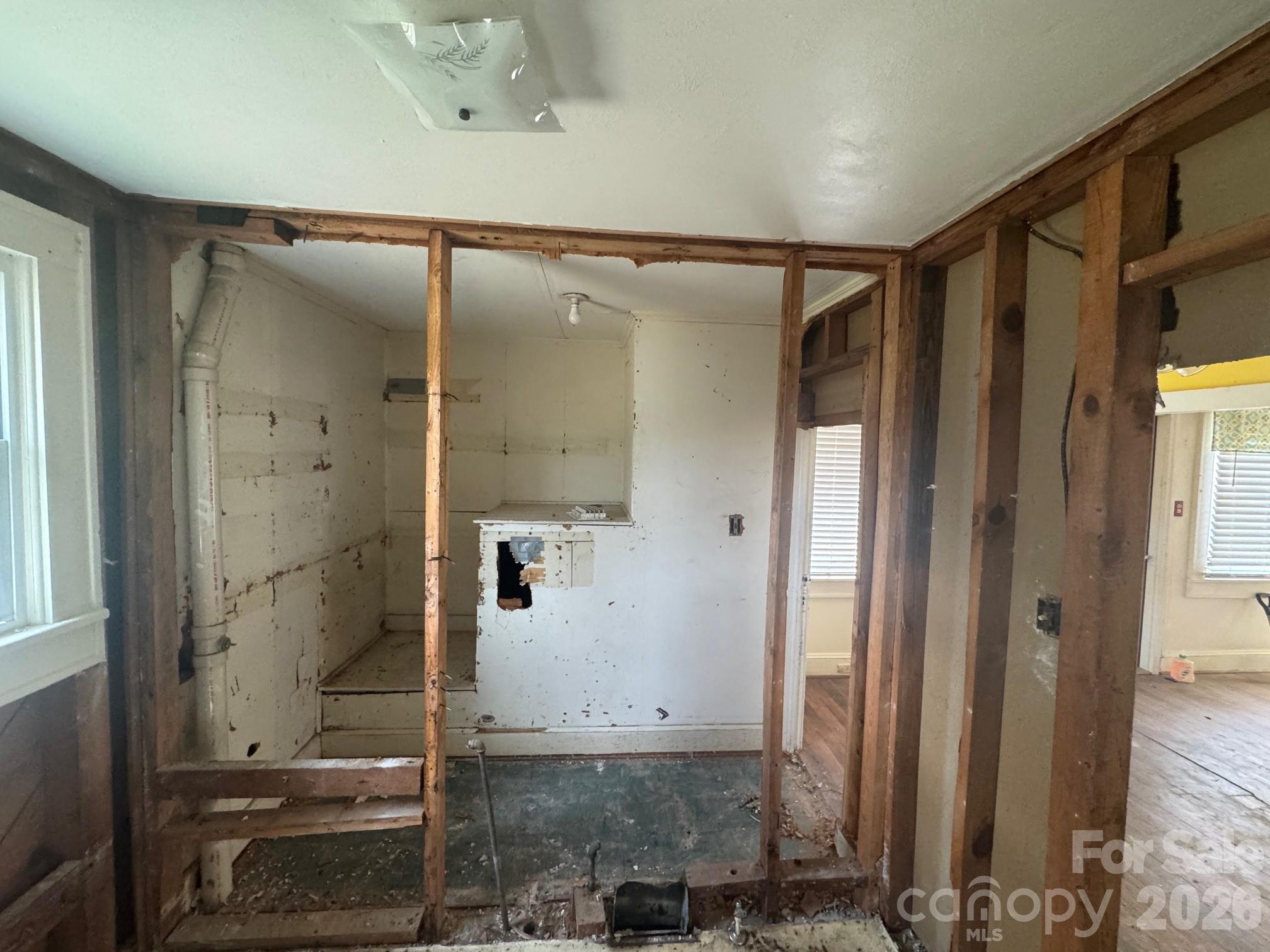 3325 Statesville Boulevard — Salisbury