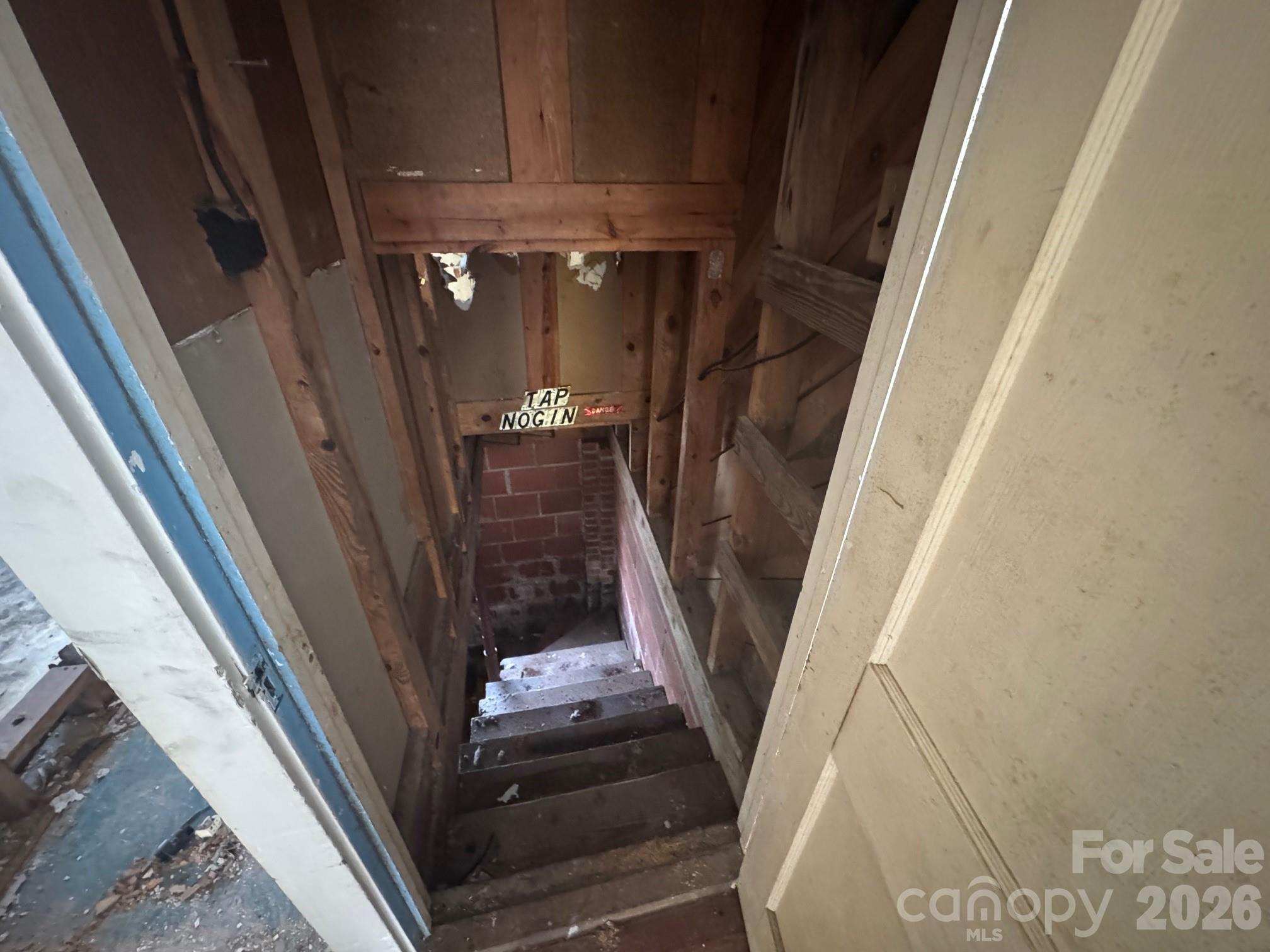 3325 Statesville Boulevard — Salisbury
