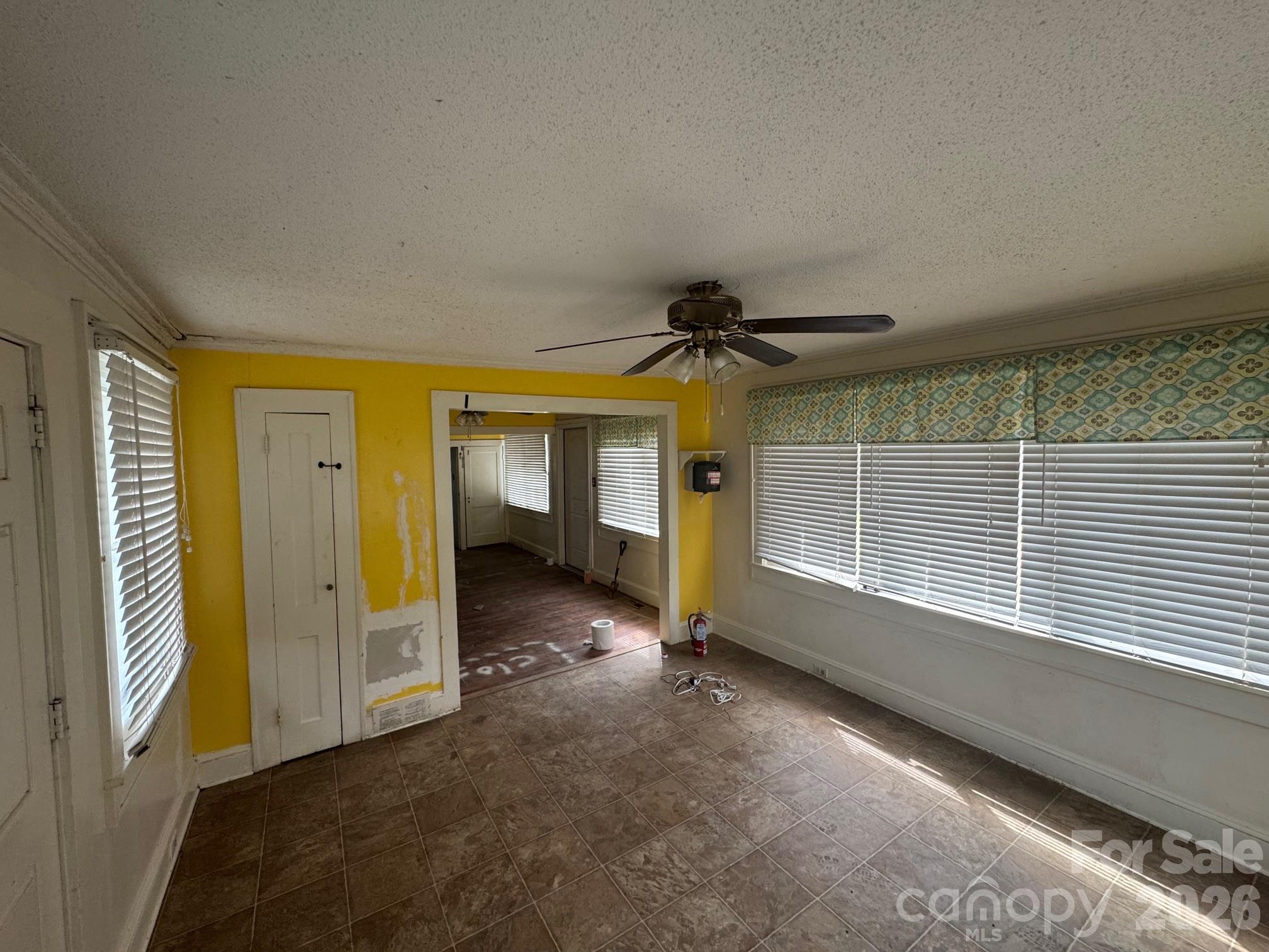 3325 Statesville Boulevard — Salisbury