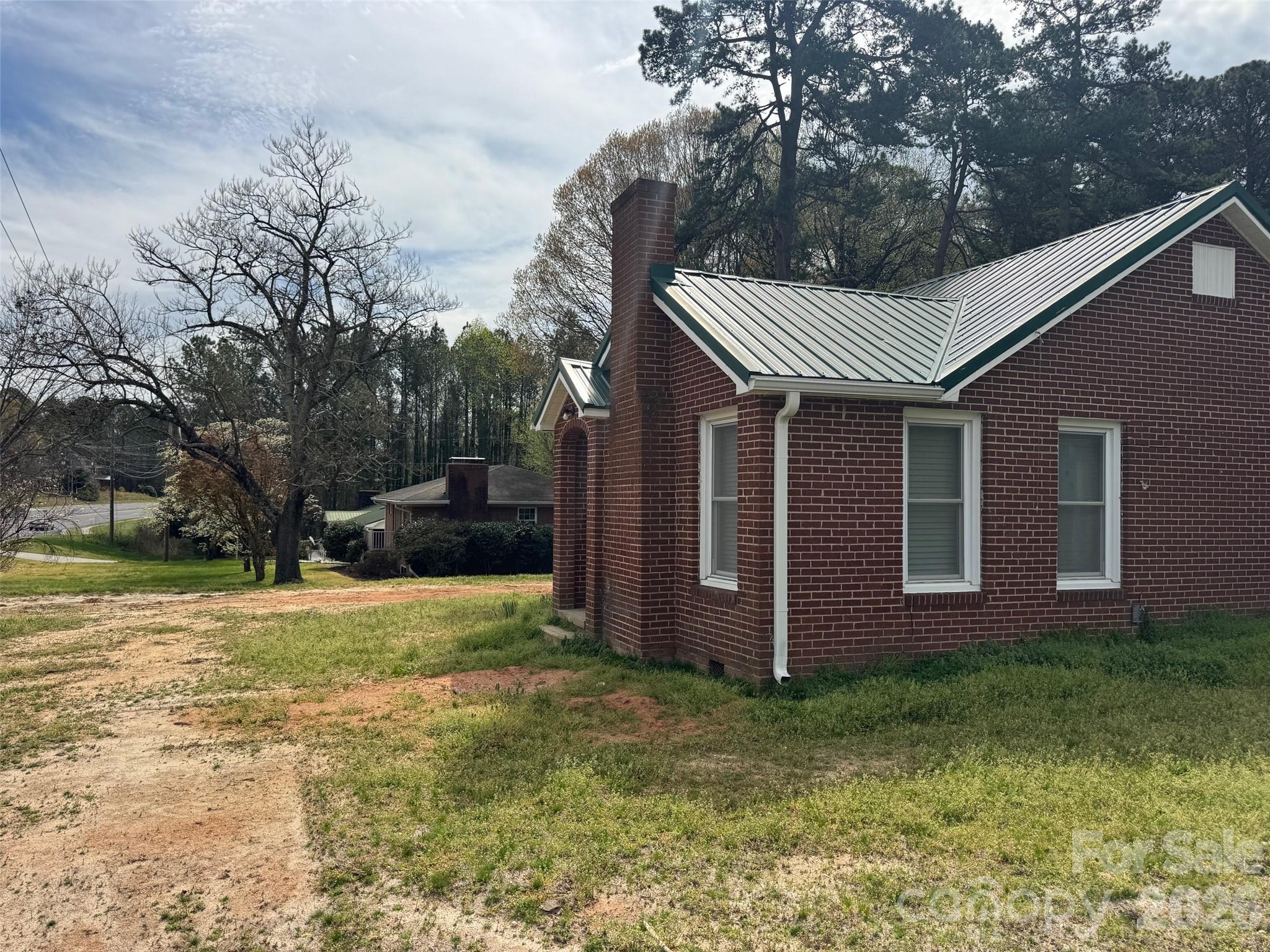 3325 Statesville Boulevard — Salisbury