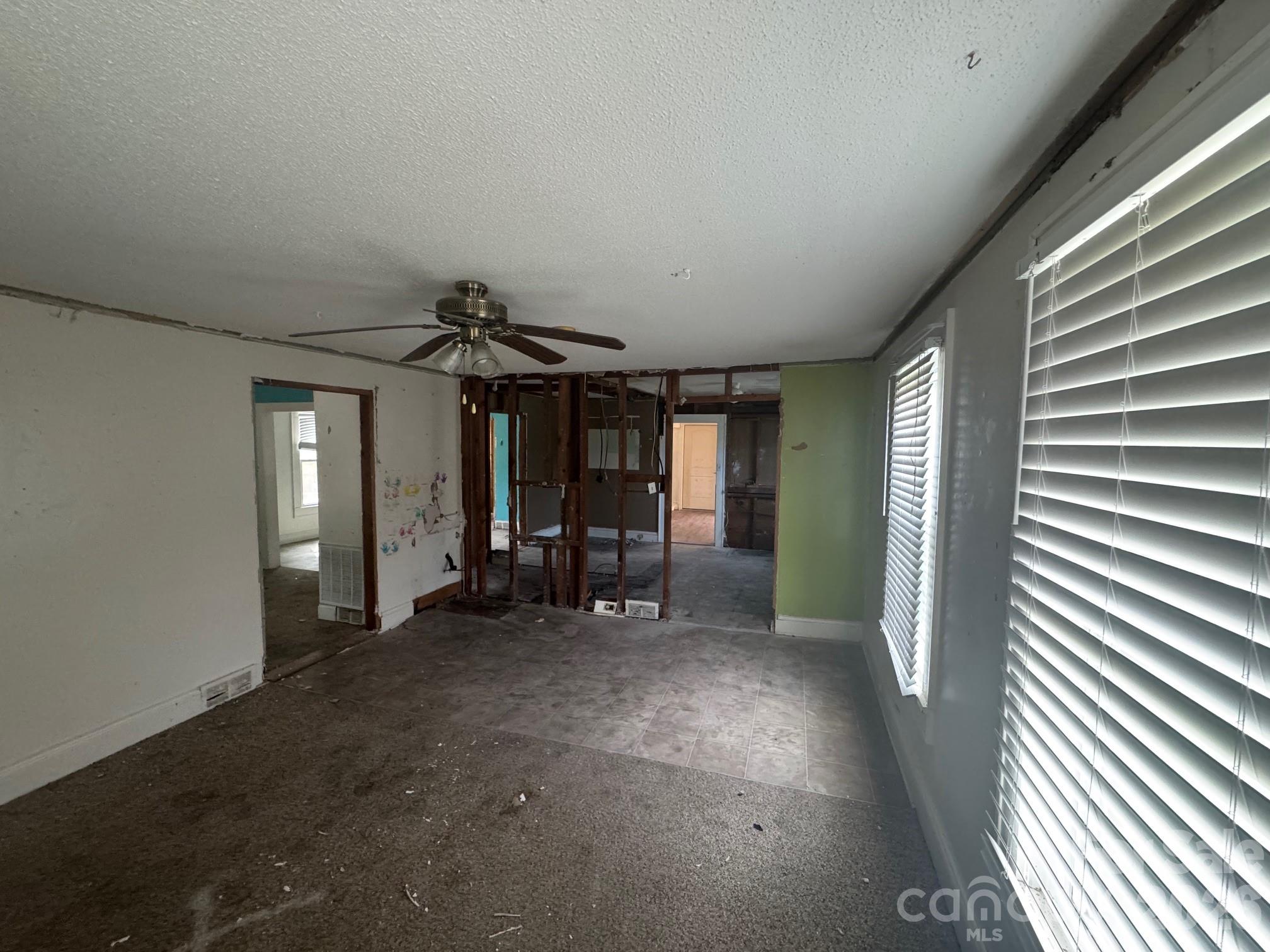 3325 Statesville Boulevard — Salisbury