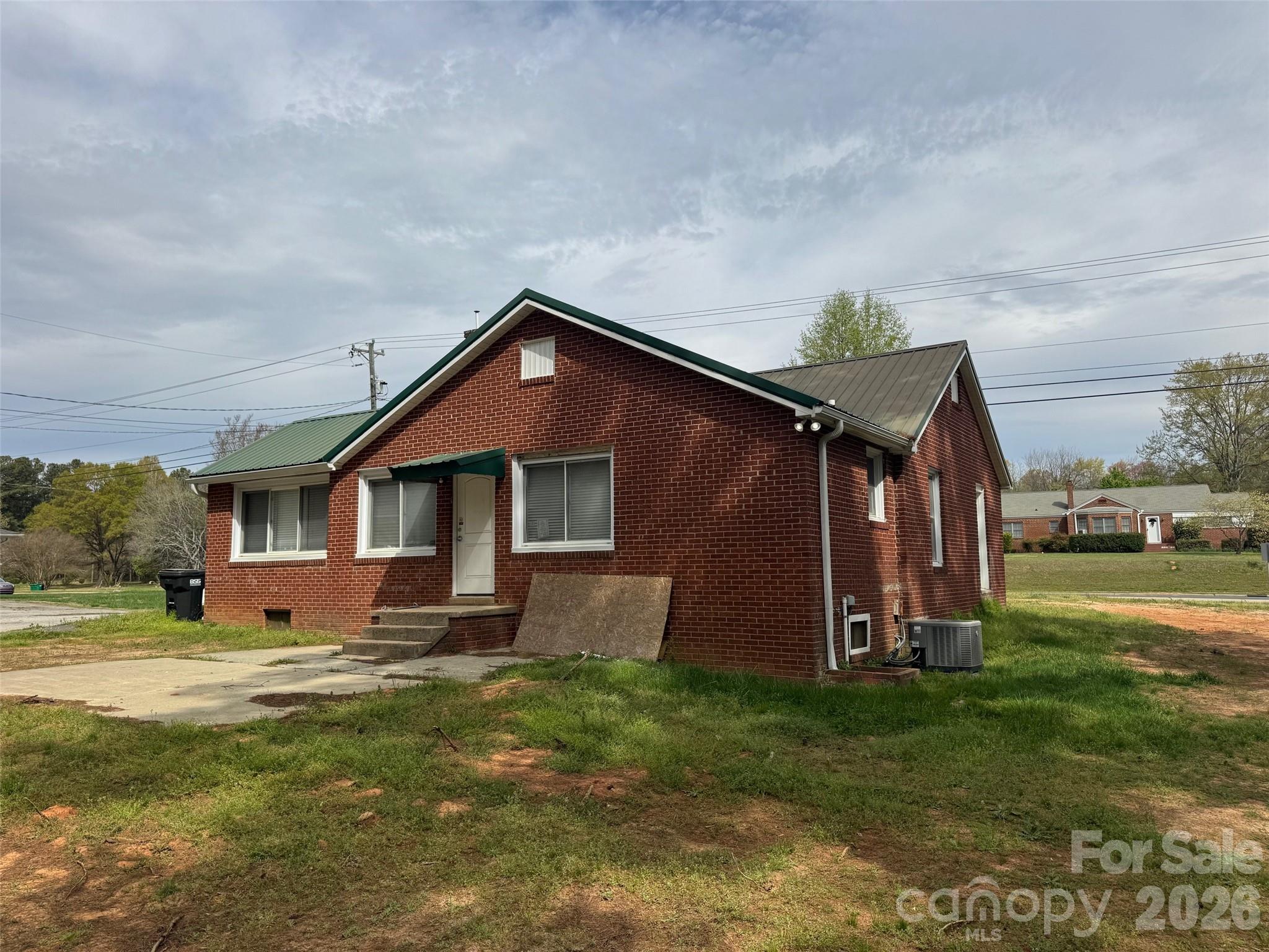 3325 Statesville Boulevard — Salisbury