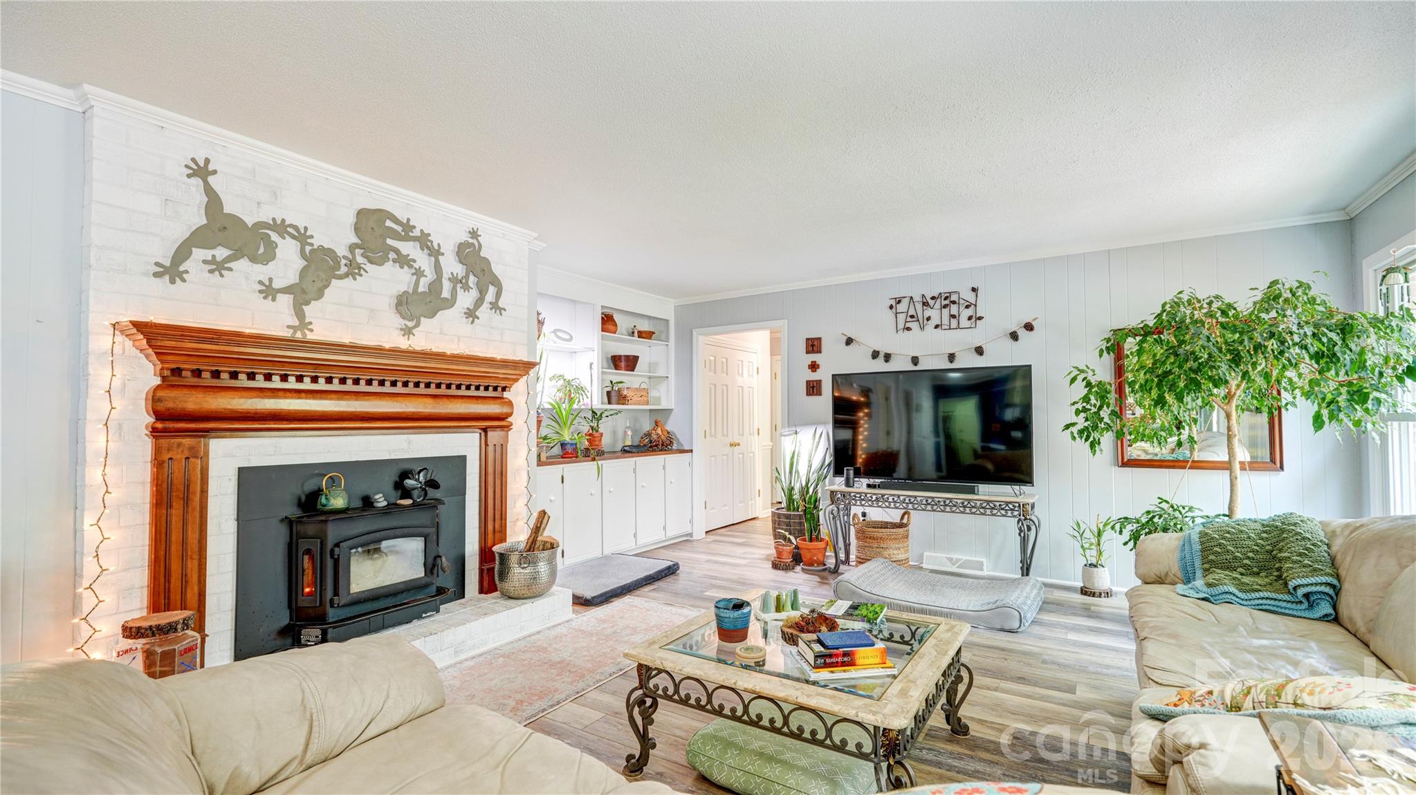 1035 Brafford Drive — Concord