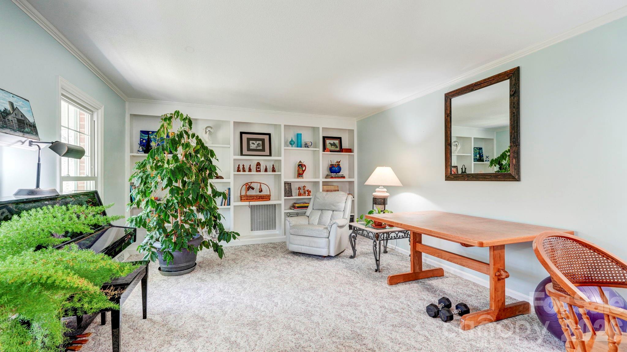 1035 Brafford Drive — Concord