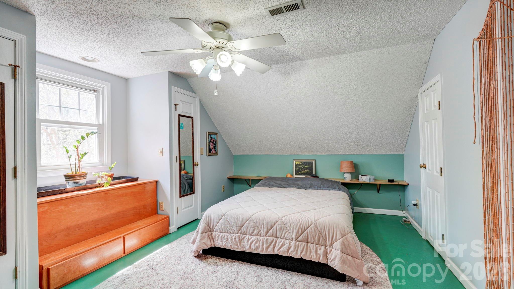 1035 Brafford Drive — Concord