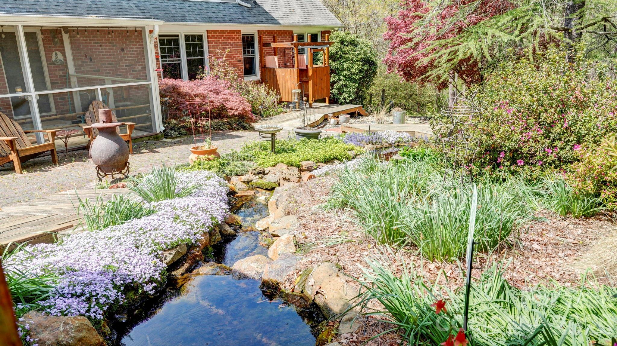 1035 Brafford Drive — Concord