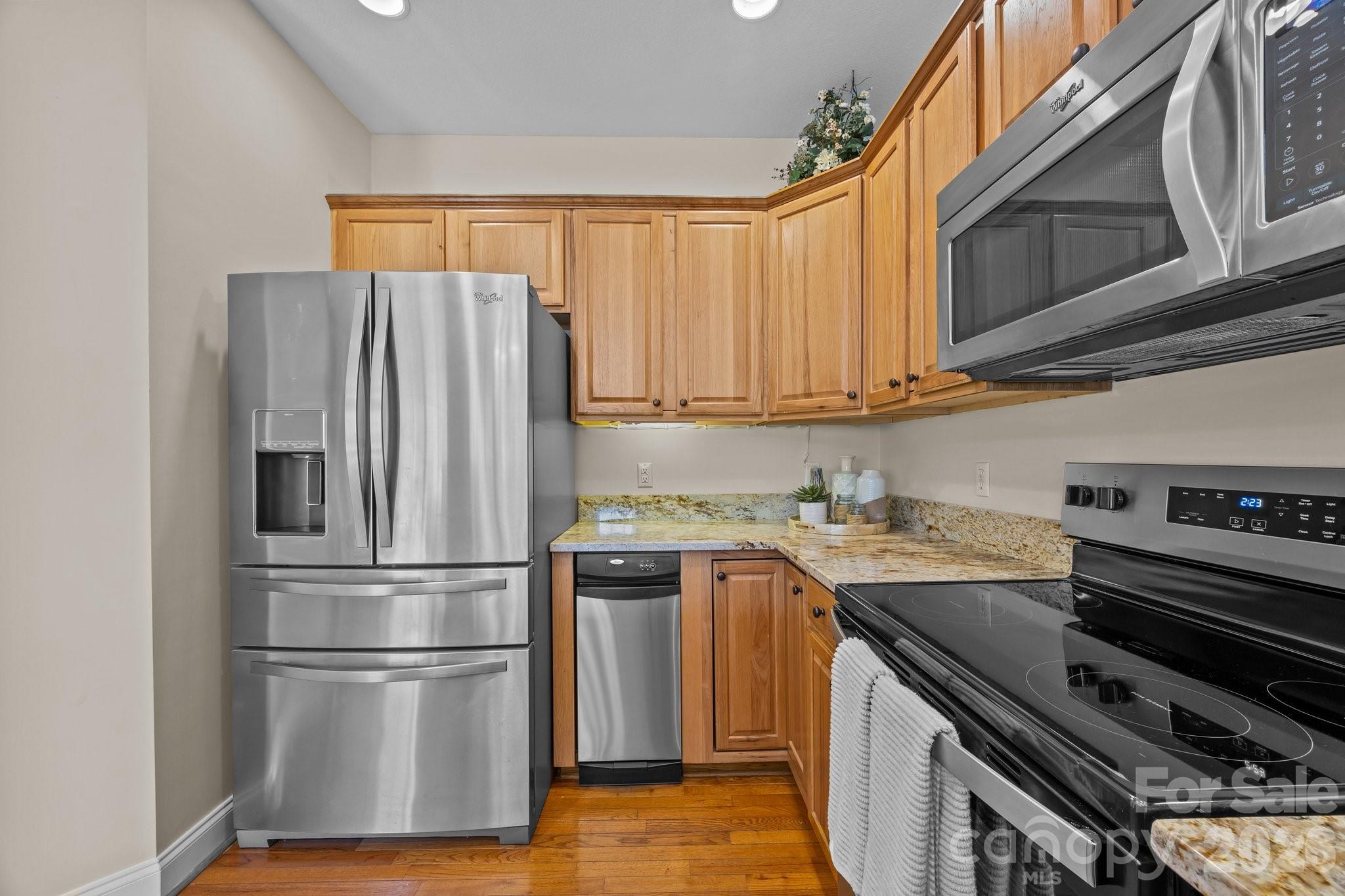 612 Vista Falls Road — Mills River