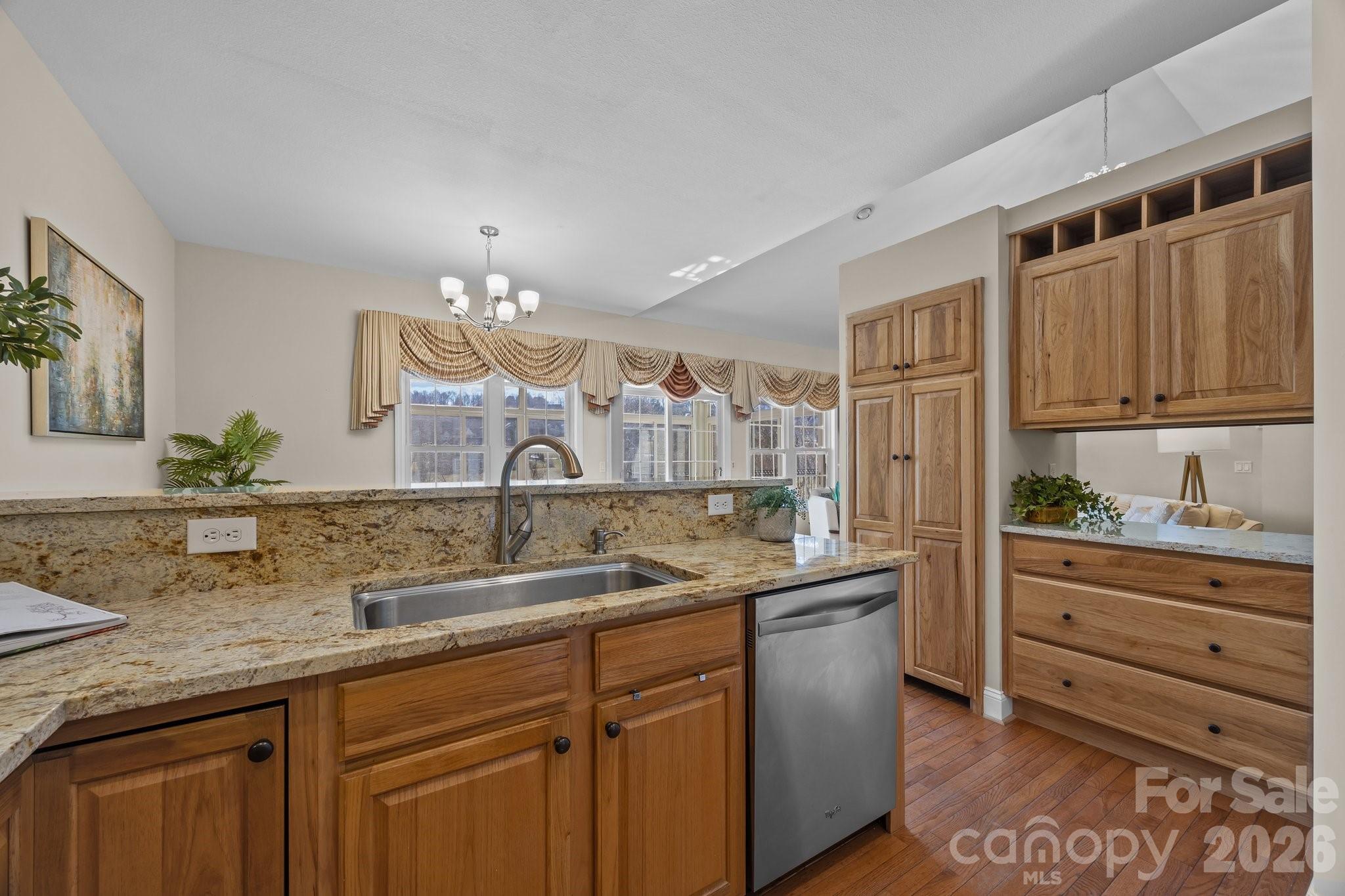 612 Vista Falls Road — Mills River