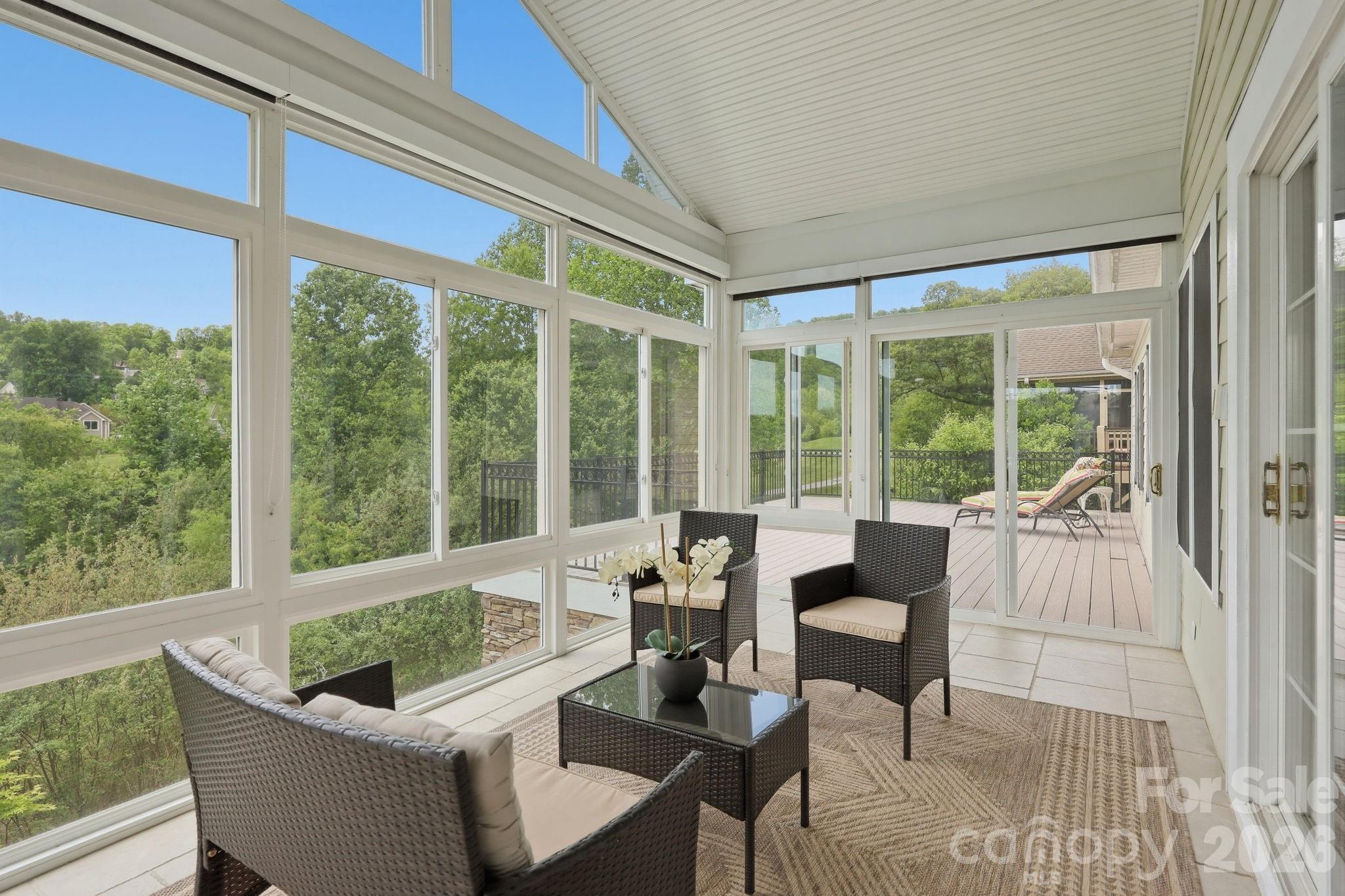 612 Vista Falls Road — Mills River
