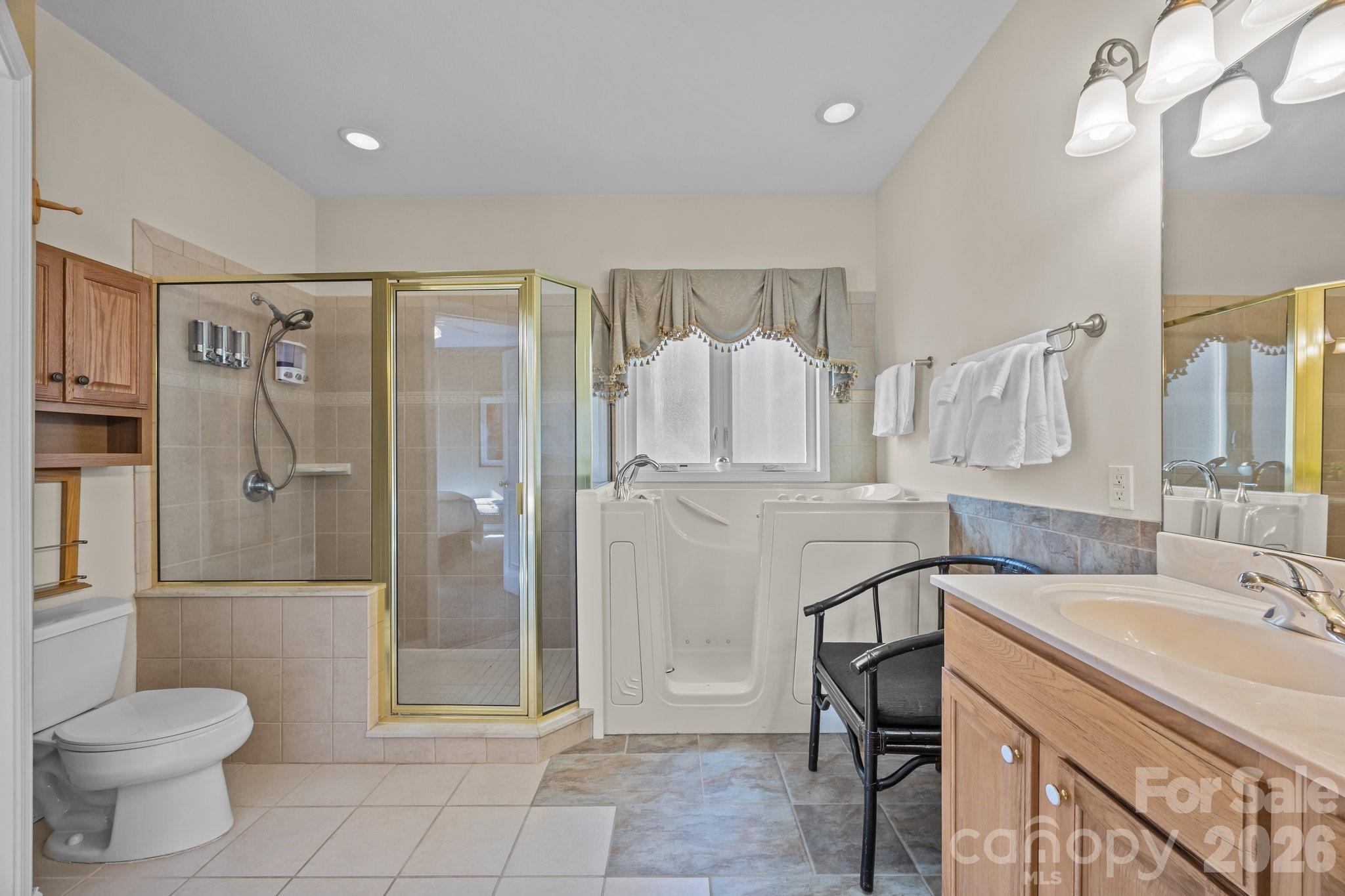 612 Vista Falls Road — Mills River