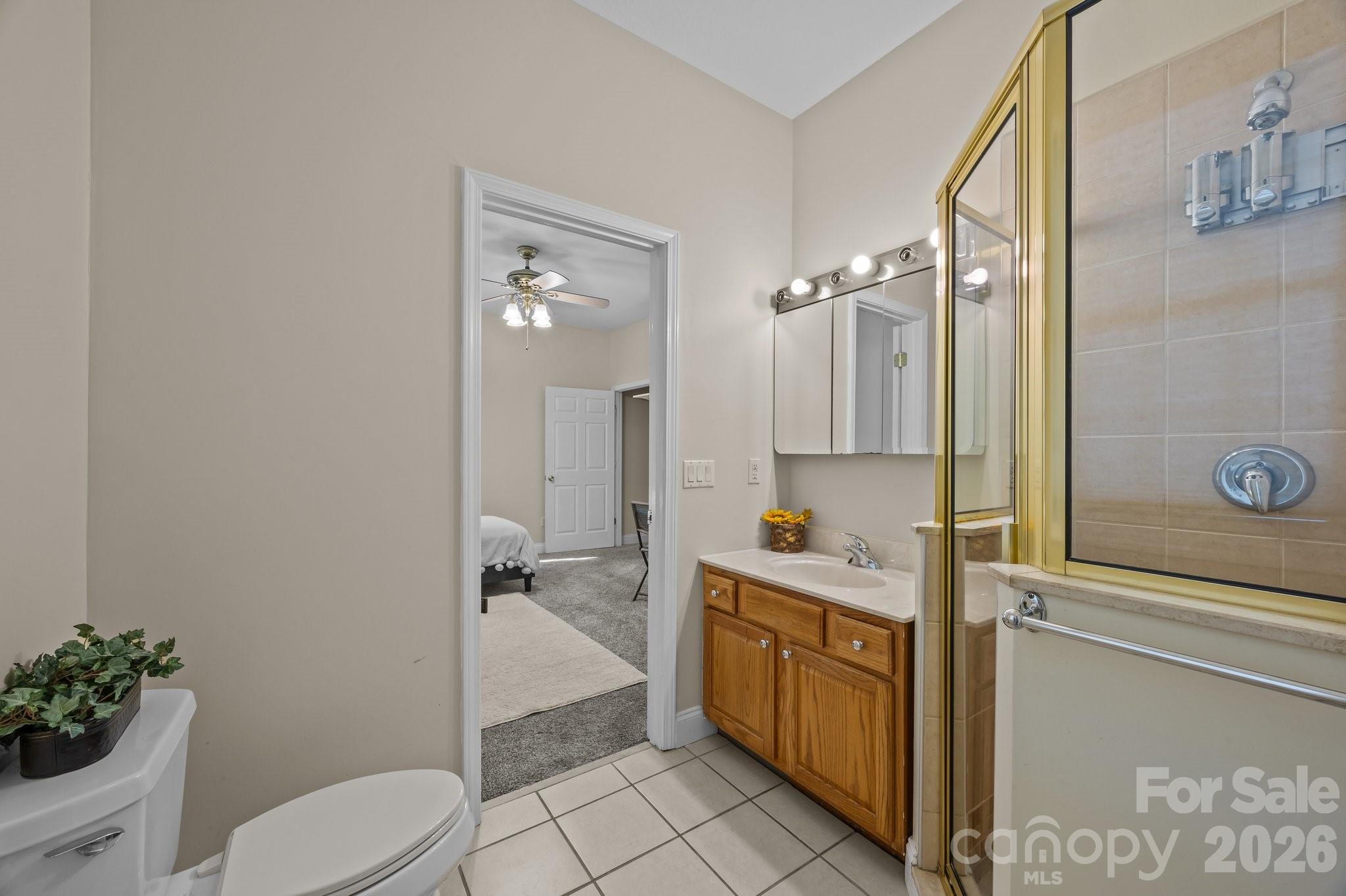 612 Vista Falls Road — Mills River