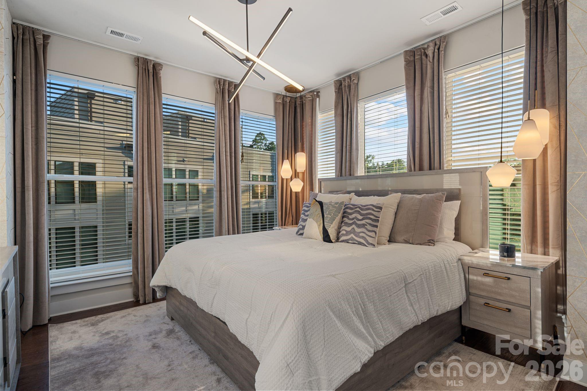1605 Cannon View Lane — Charlotte