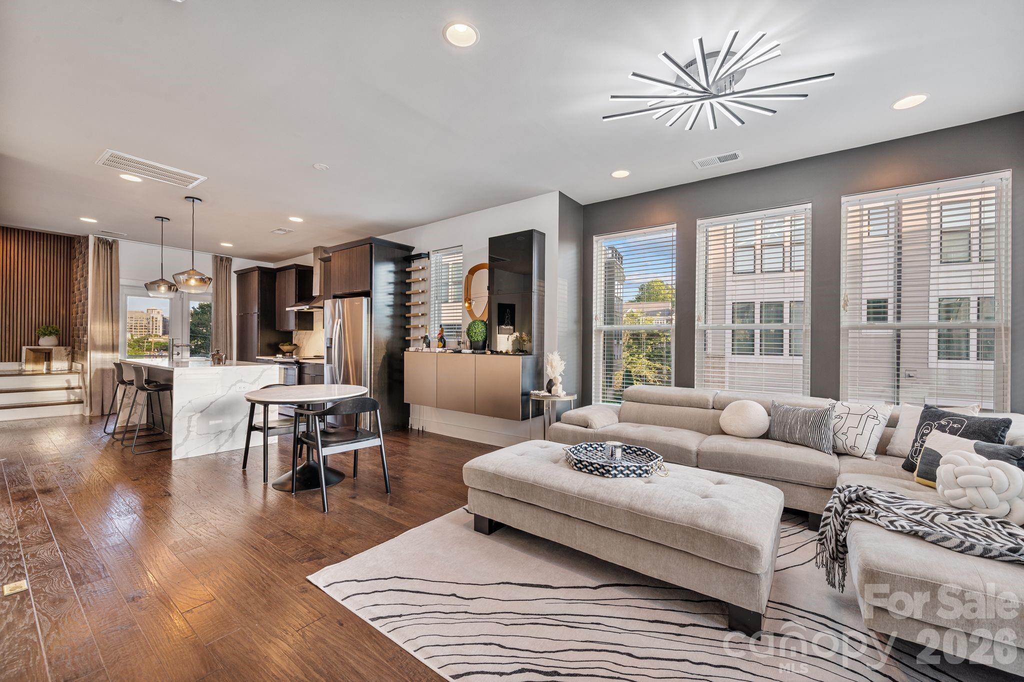 1605 Cannon View Lane — Charlotte