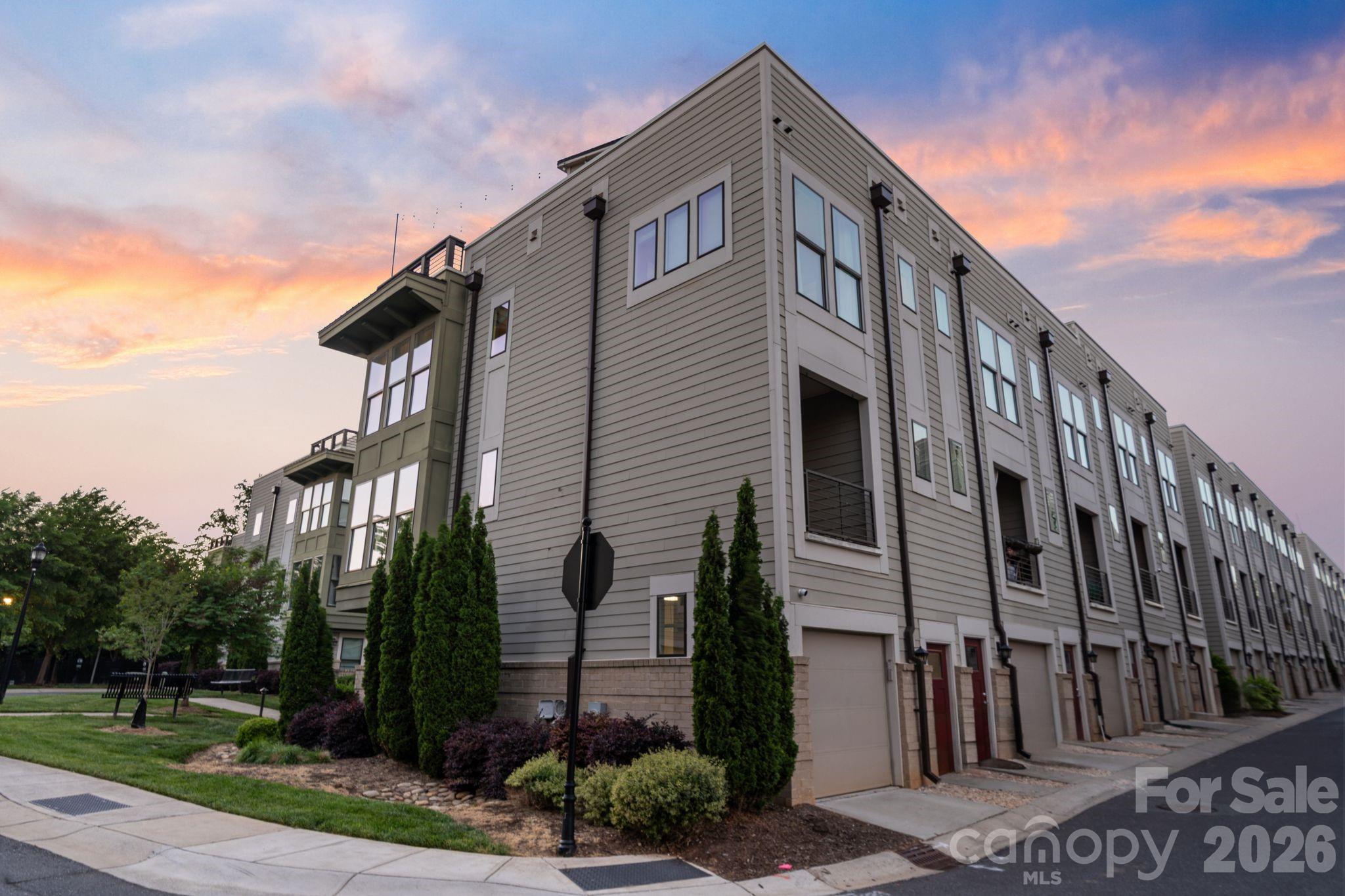 1605 Cannon View Lane — Charlotte