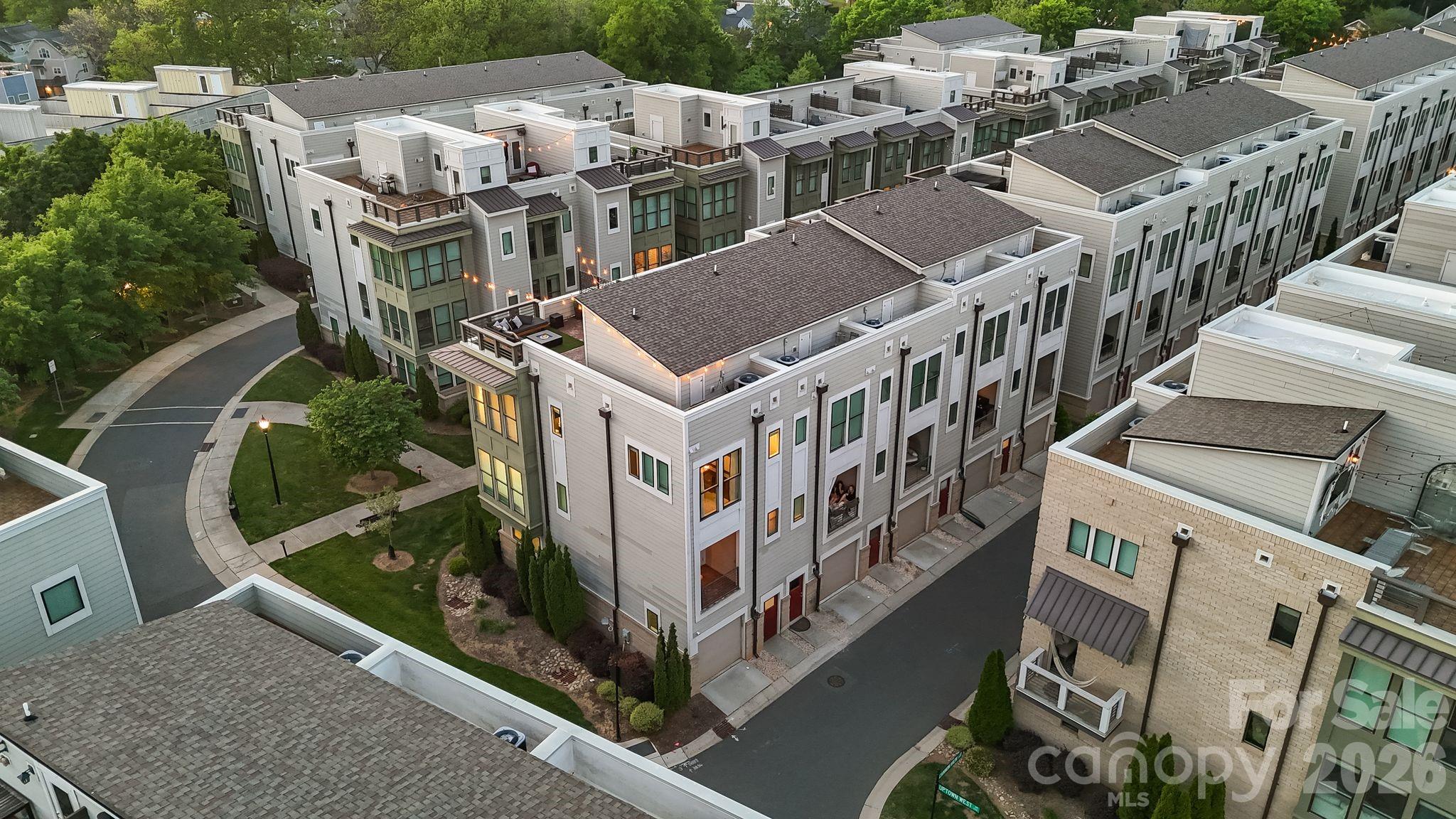 1605 Cannon View Lane — Charlotte
