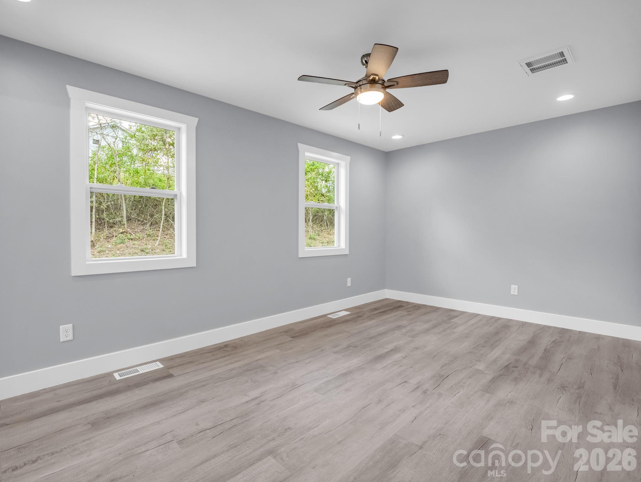 1460 Pickens Highway — Rosman