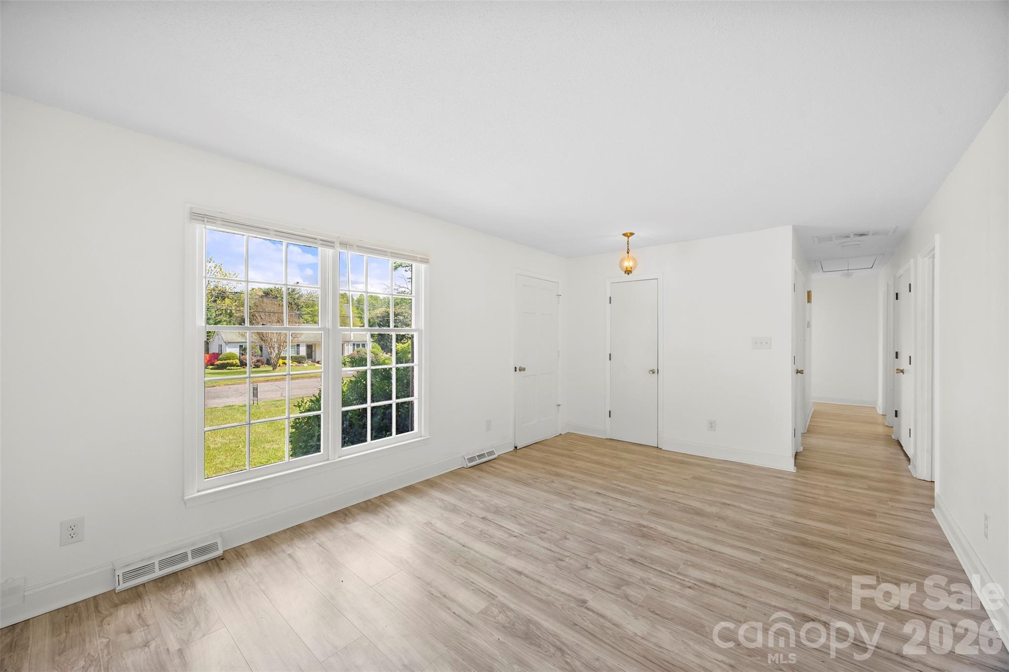 425 Whitethorn Drive — Gastonia