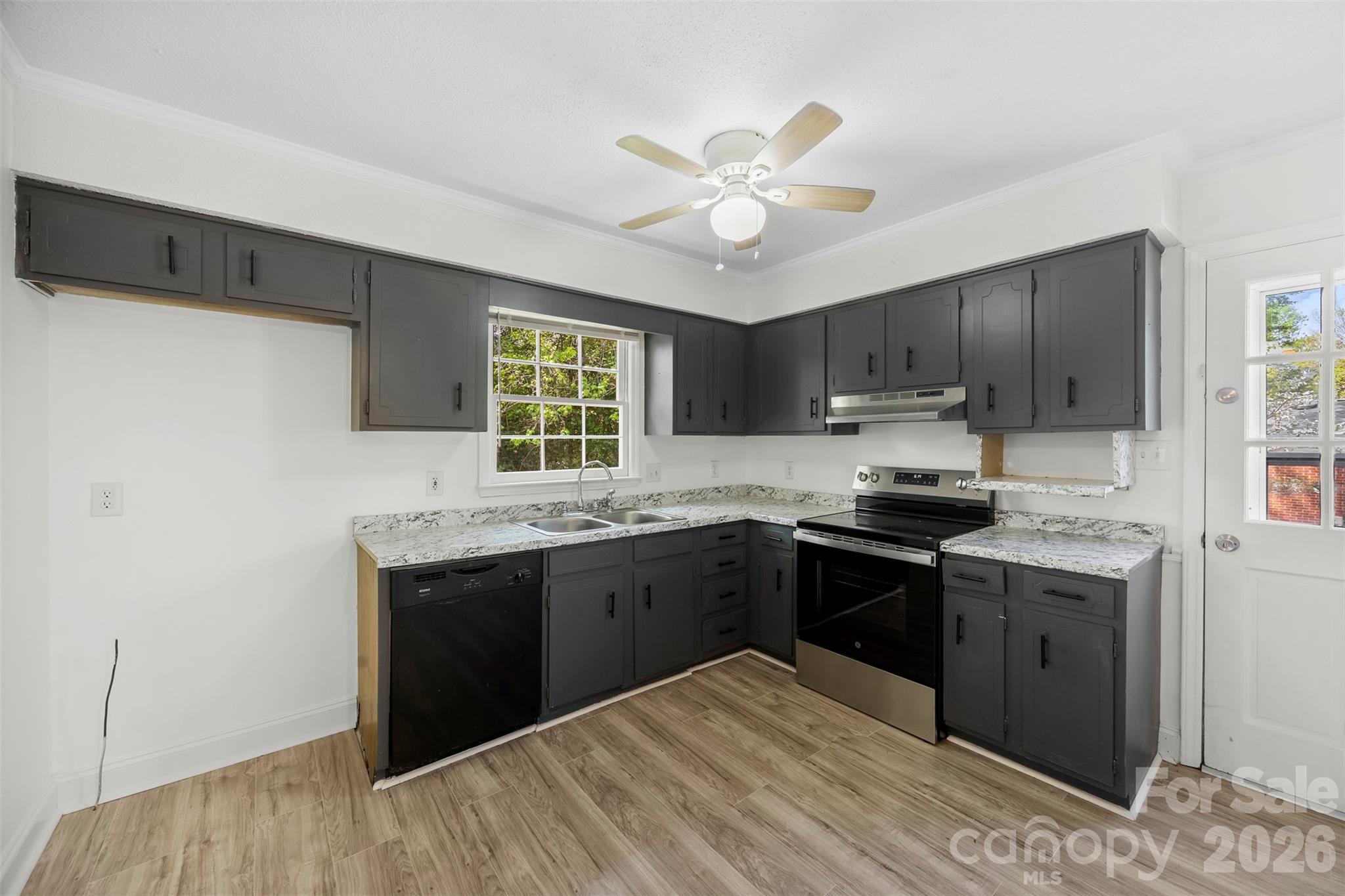 425 Whitethorn Drive — Gastonia