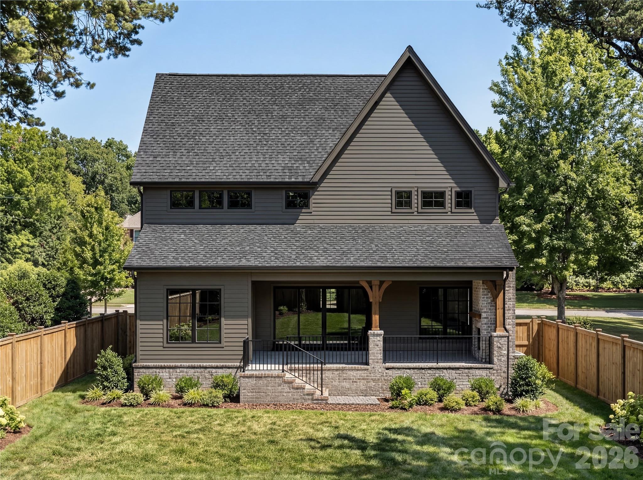 1646 Arnold Drive — Charlotte