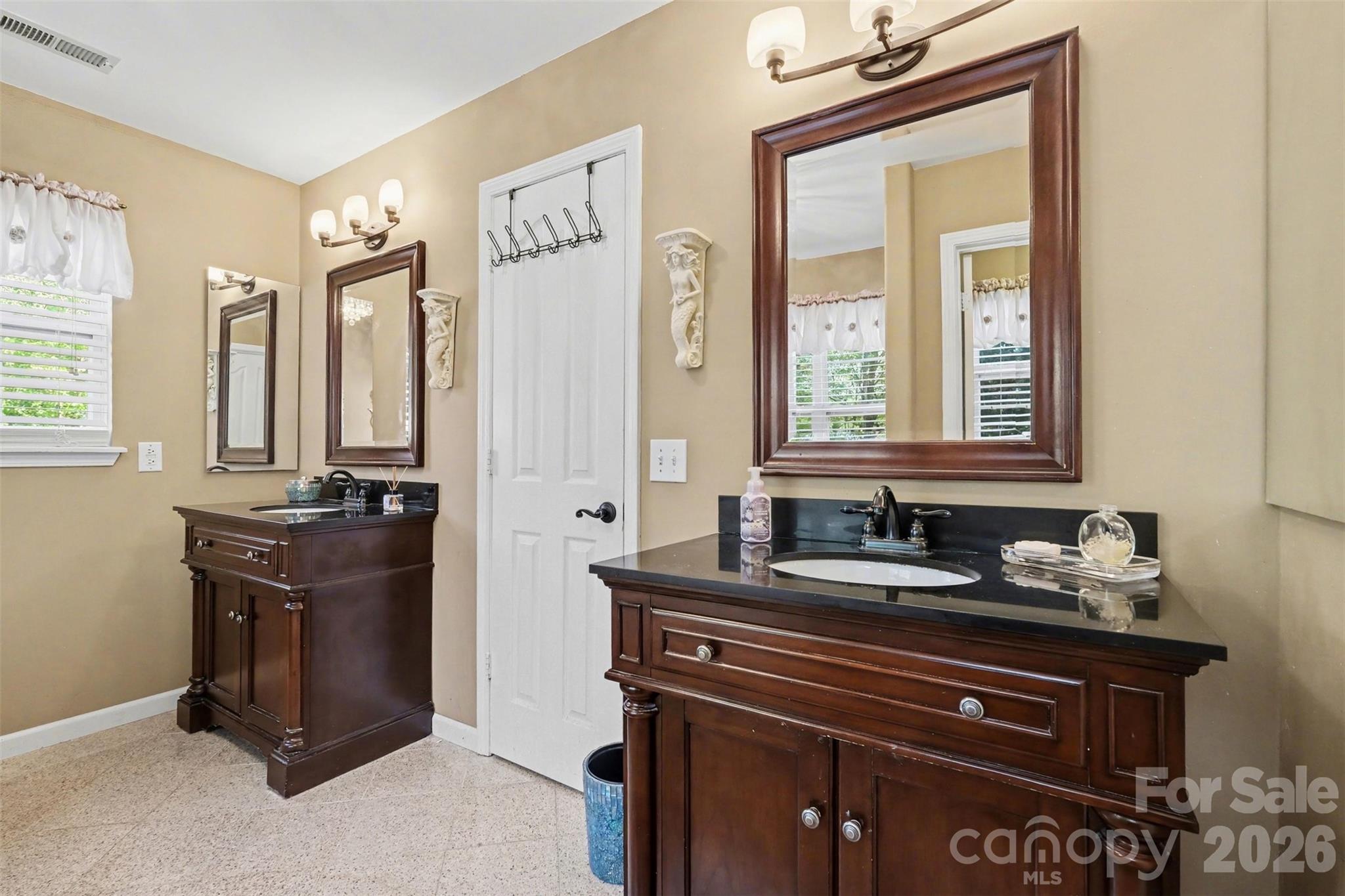 153 Castleton Drive — Mooresville