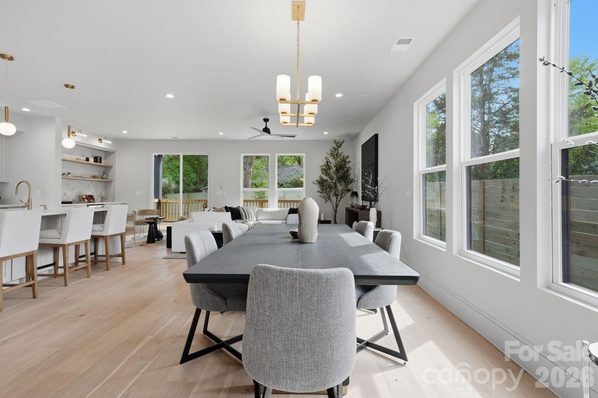1404 Downs Avenue — Charlotte