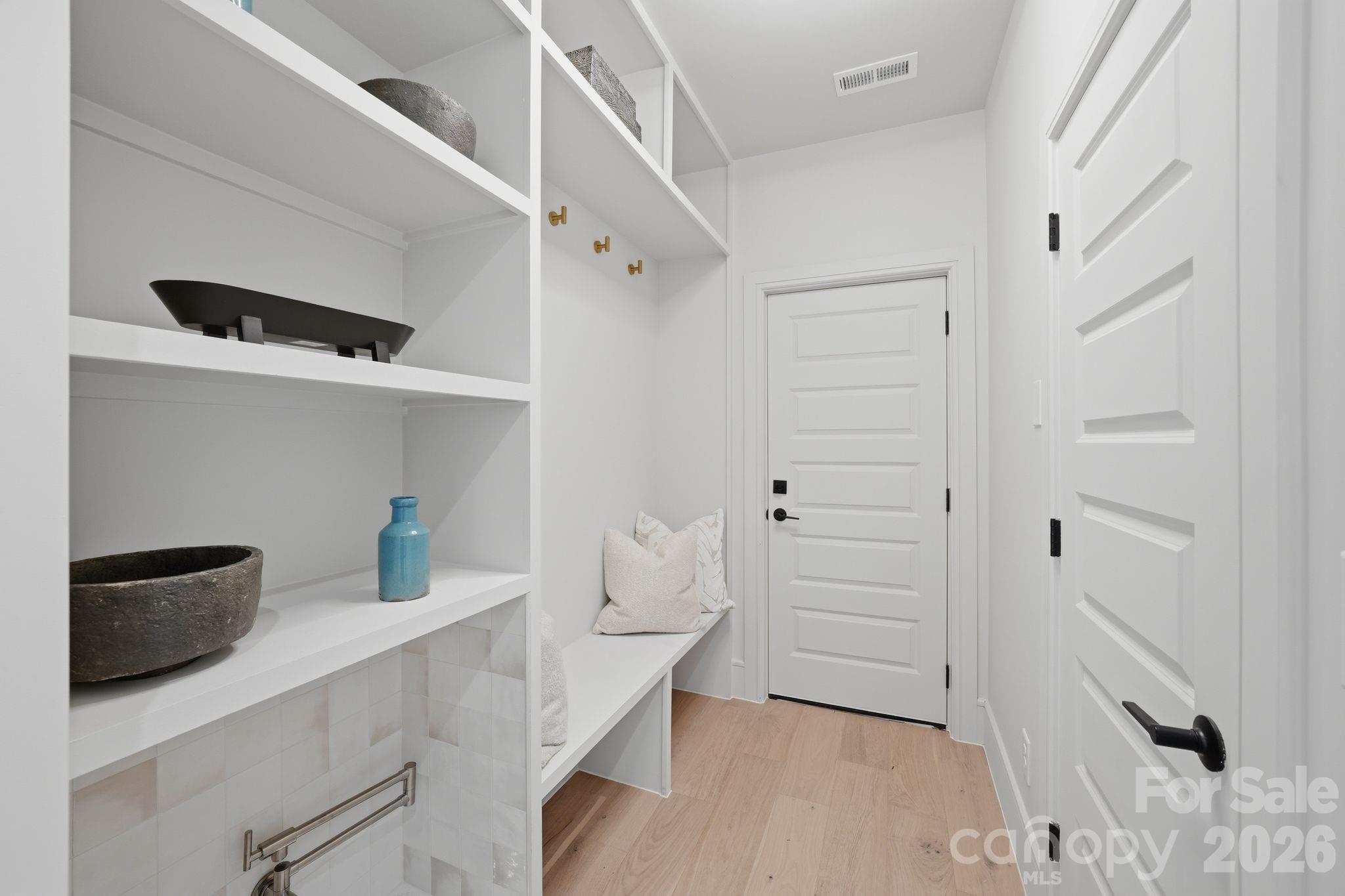 1404 Downs Avenue — Charlotte