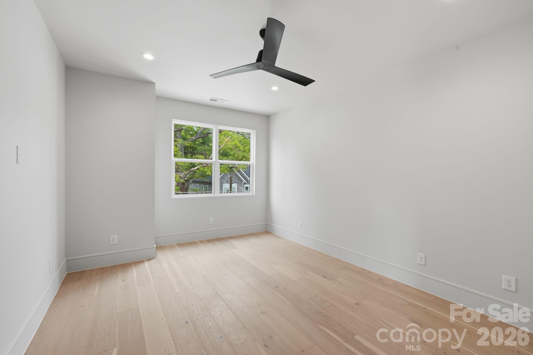 1404 Downs Avenue — Charlotte