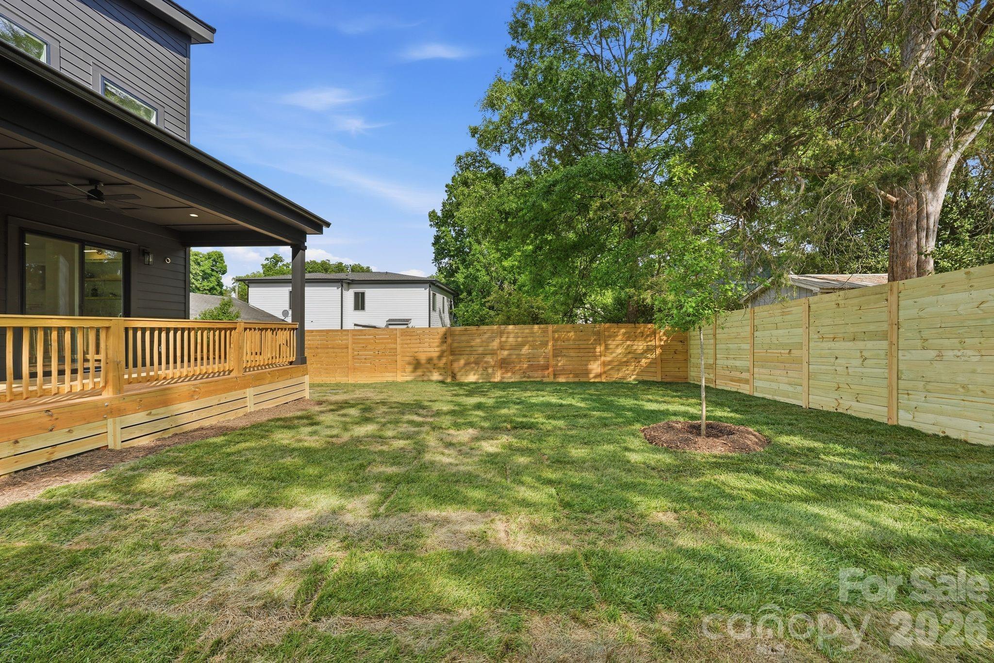 1404 Downs Avenue — Charlotte