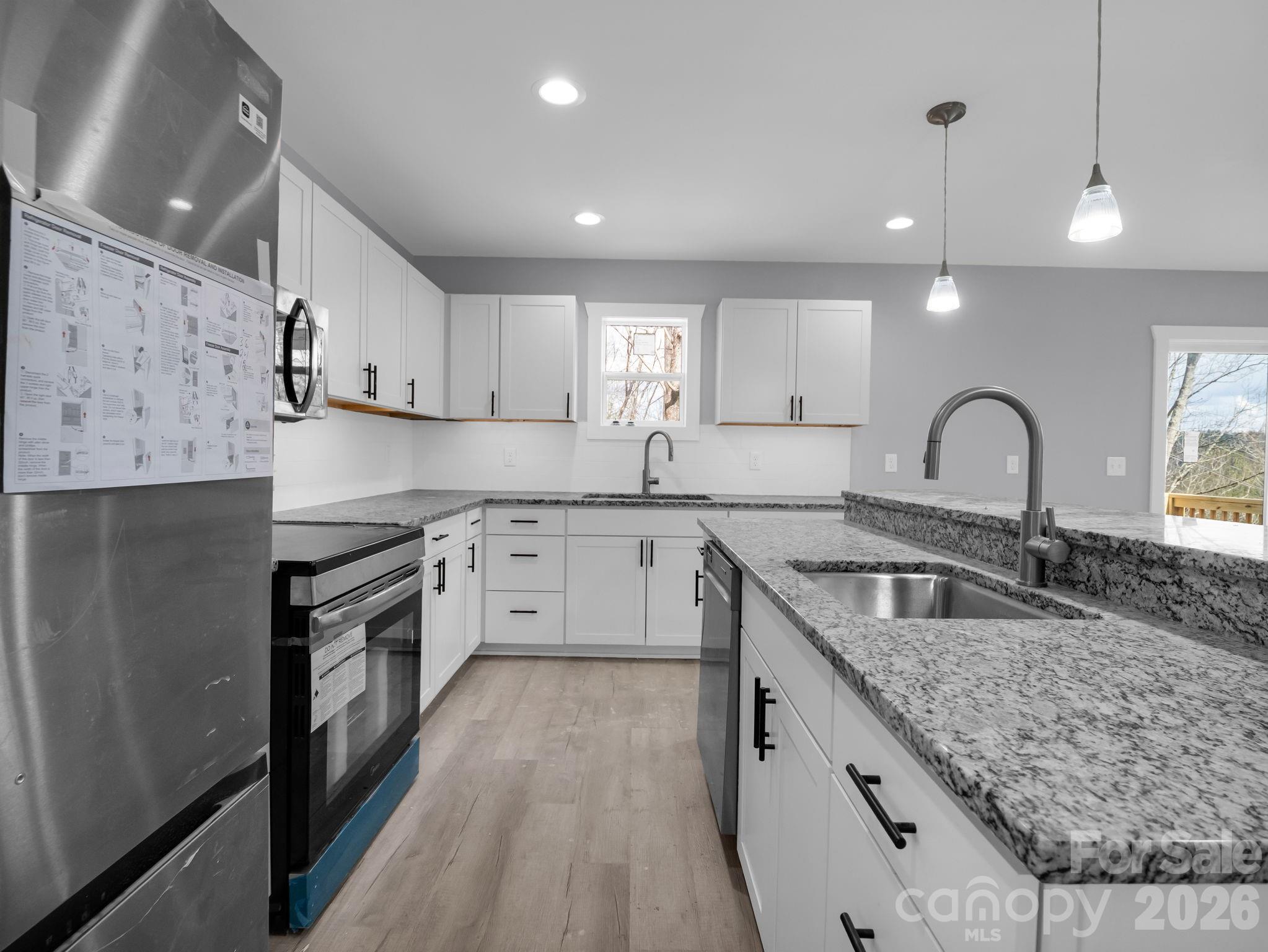 1458 Pickens Highway — Rosman