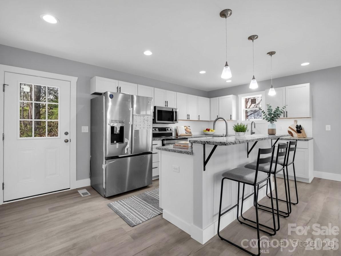 1458 Pickens Highway — Rosman
