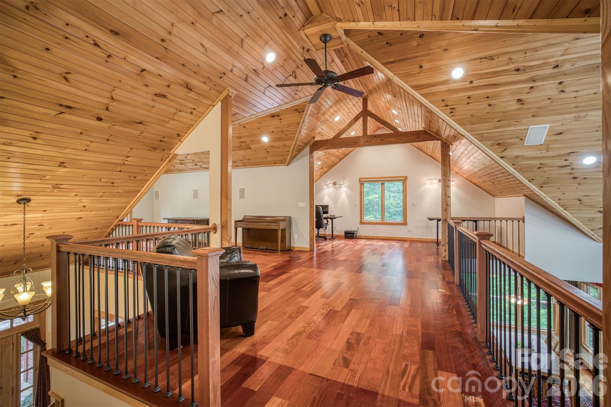 5162 Beech Bluff Drive — Morganton