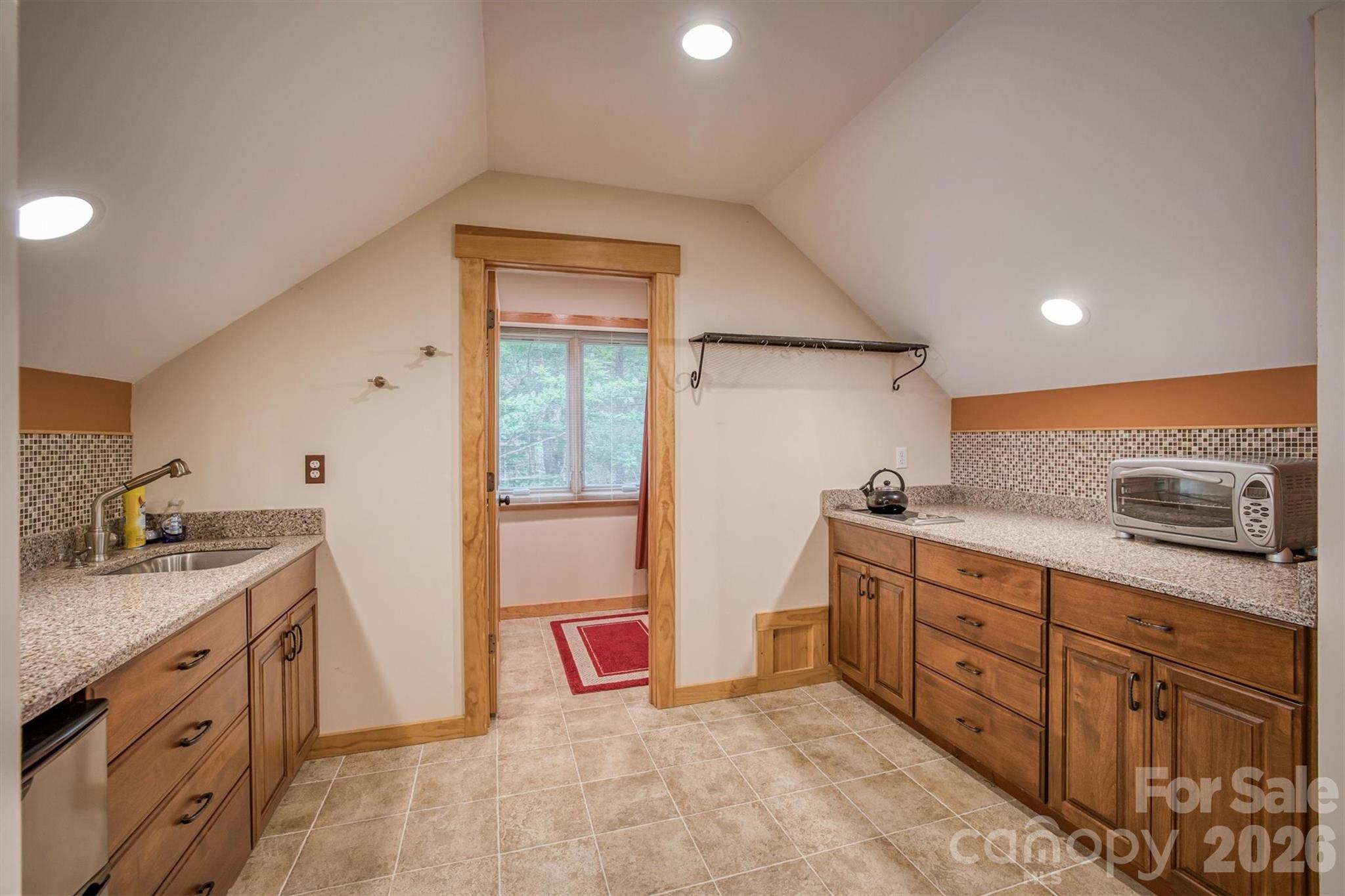 5162 Beech Bluff Drive — Morganton