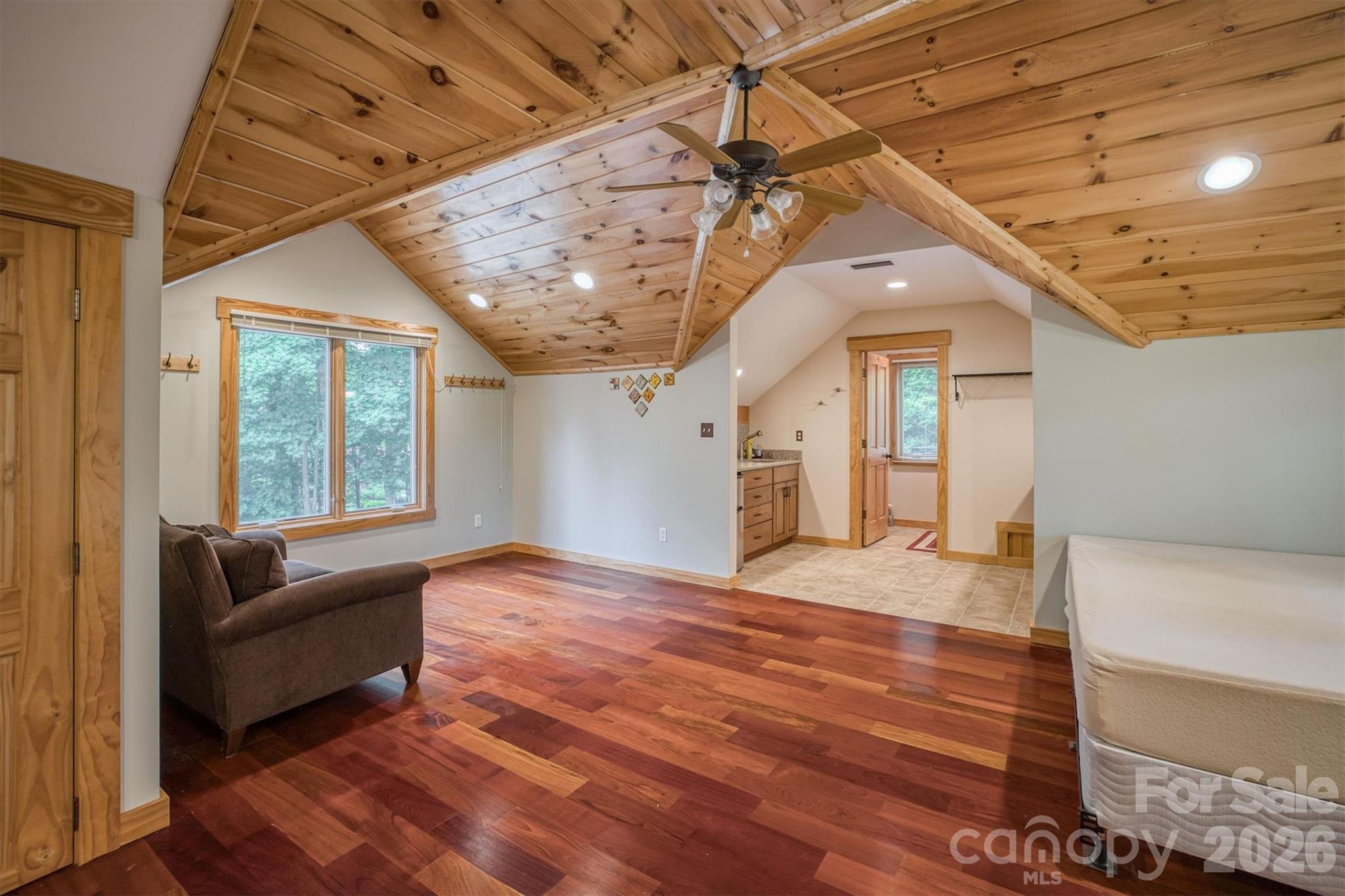 5162 Beech Bluff Drive — Morganton