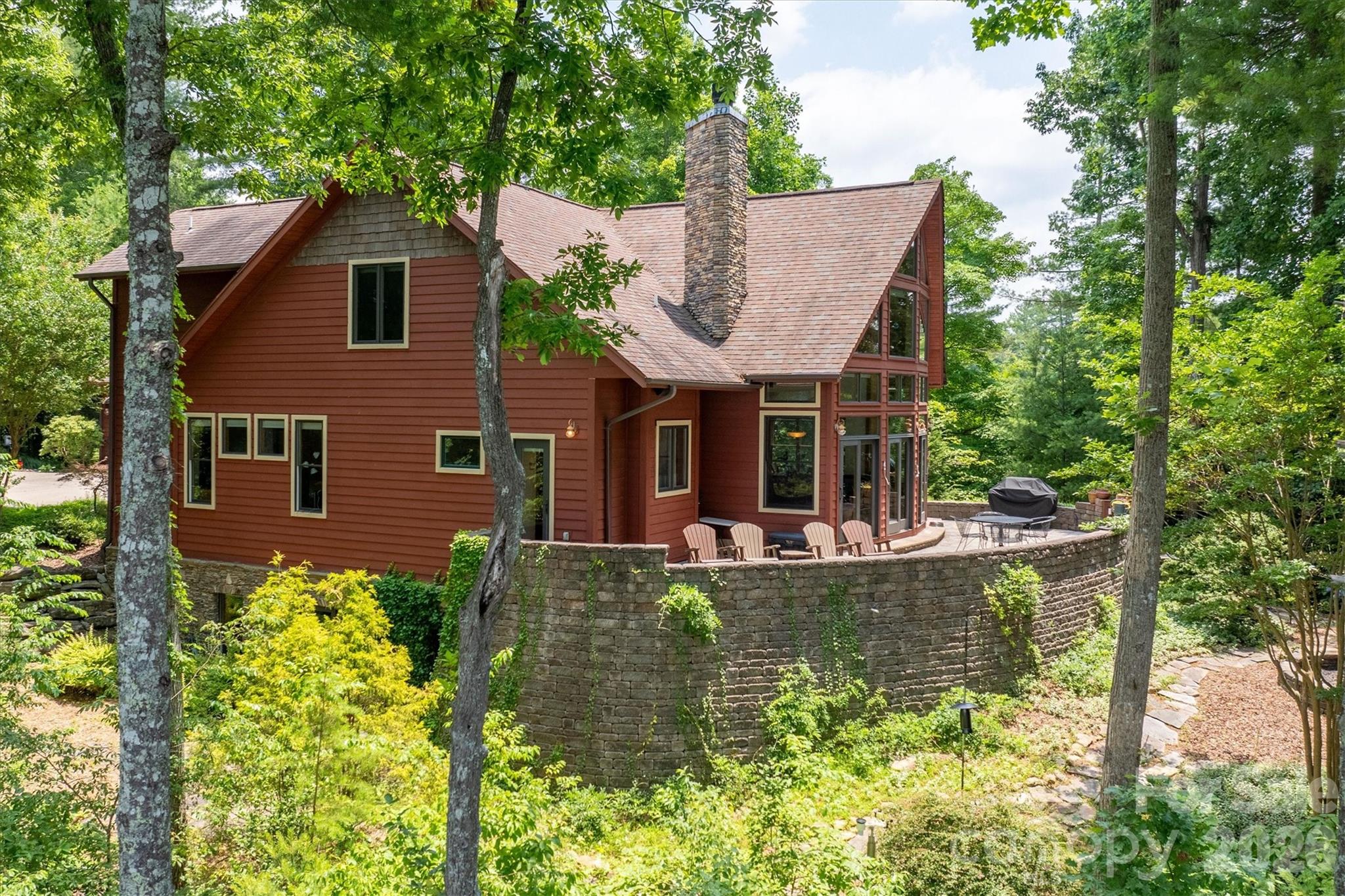 5162 Beech Bluff Drive — Morganton