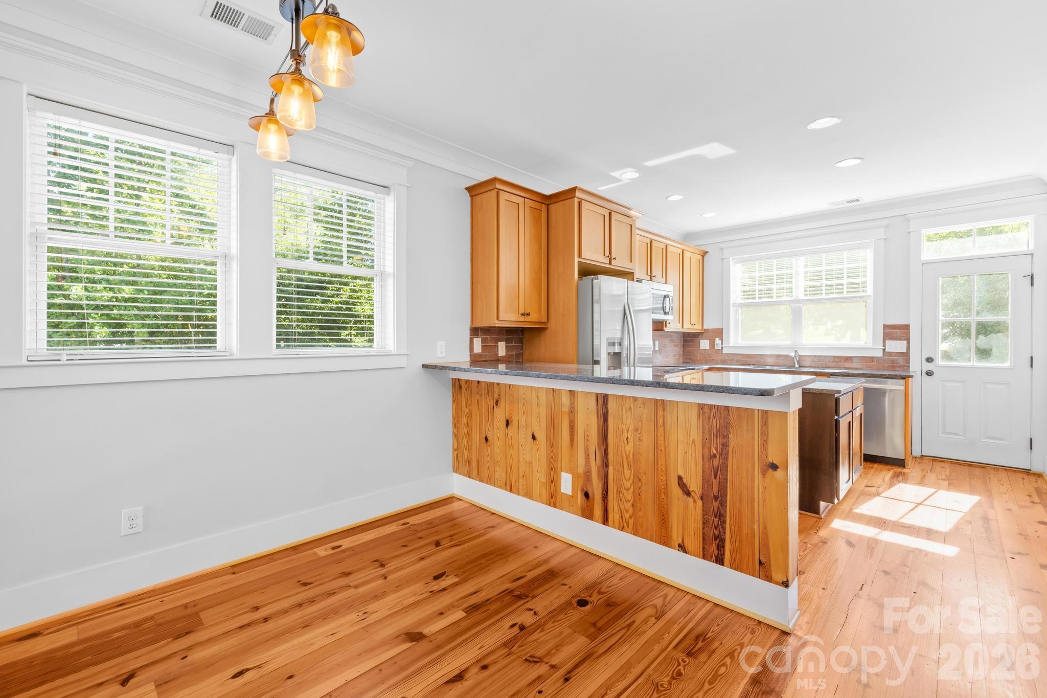 605 Village Main Circle — Davidson