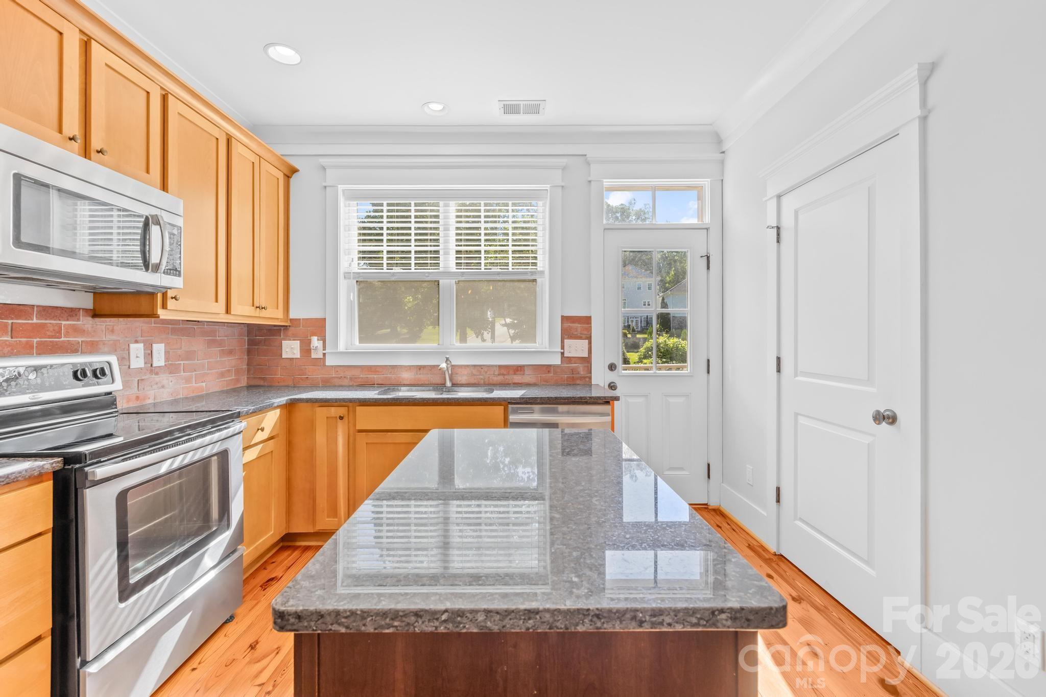 605 Village Main Circle — Davidson