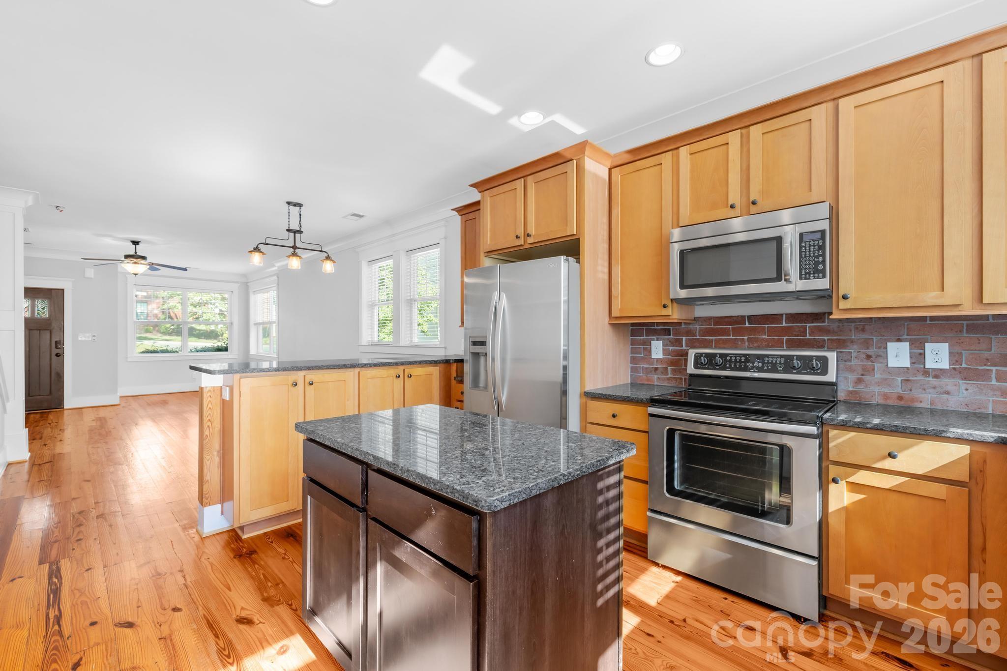 605 Village Main Circle — Davidson