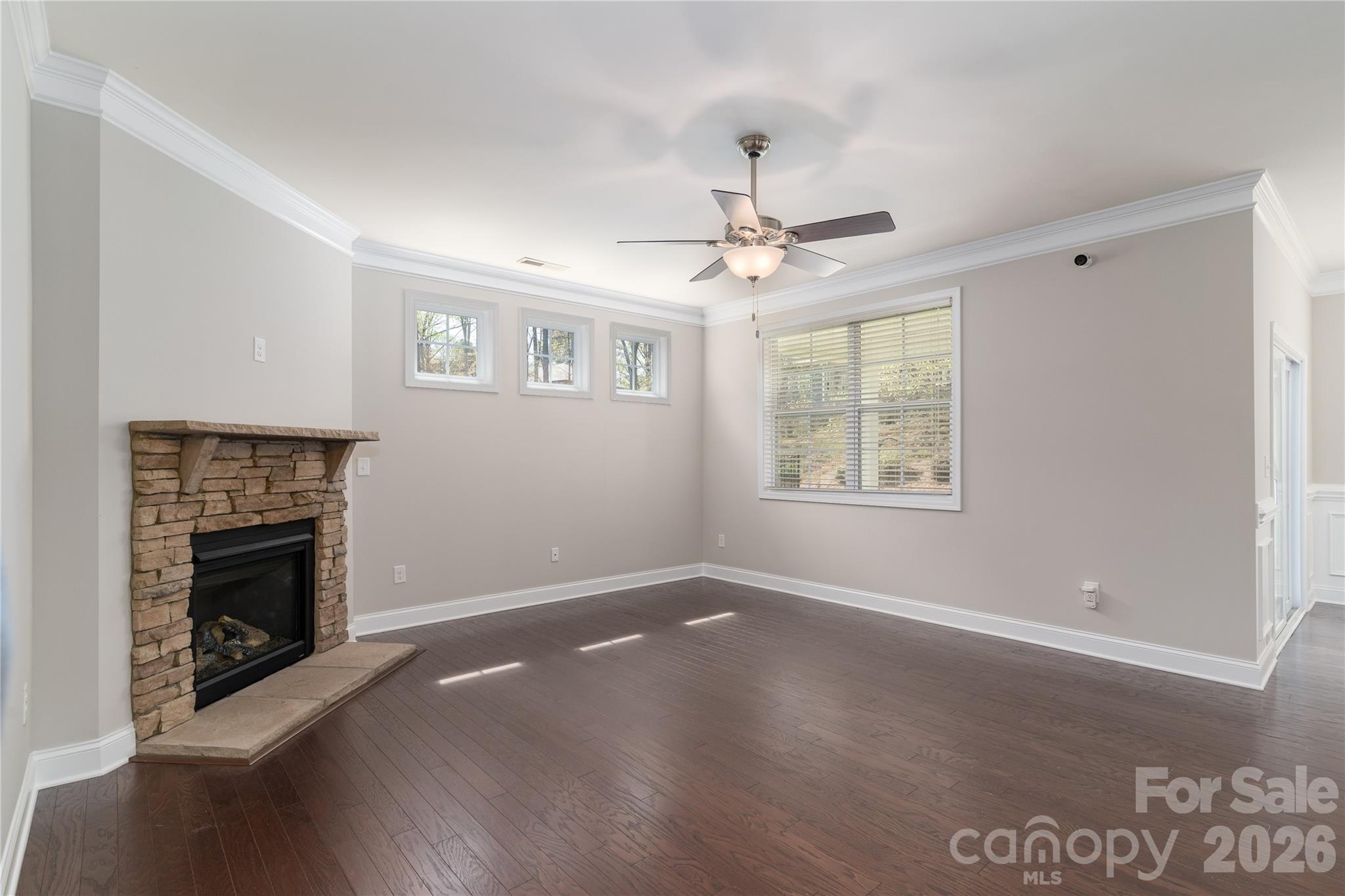 2214 Seagull Drive — Denver