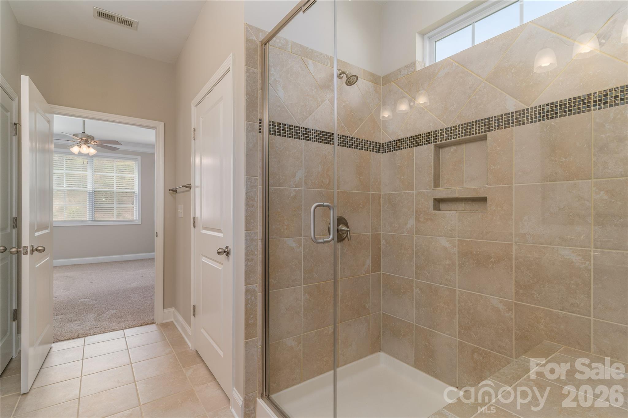 2214 Seagull Drive — Denver