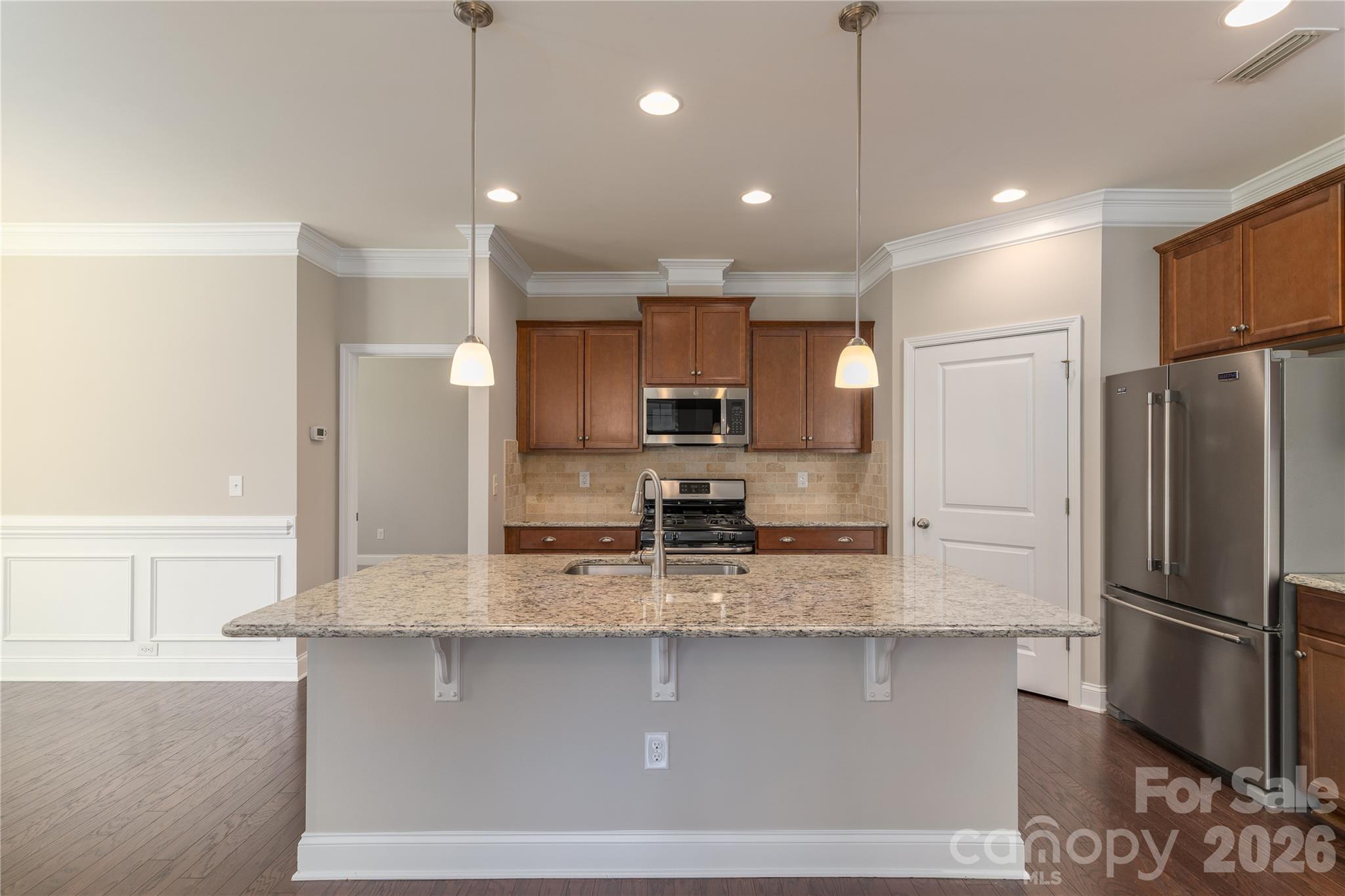 2214 Seagull Drive — Denver