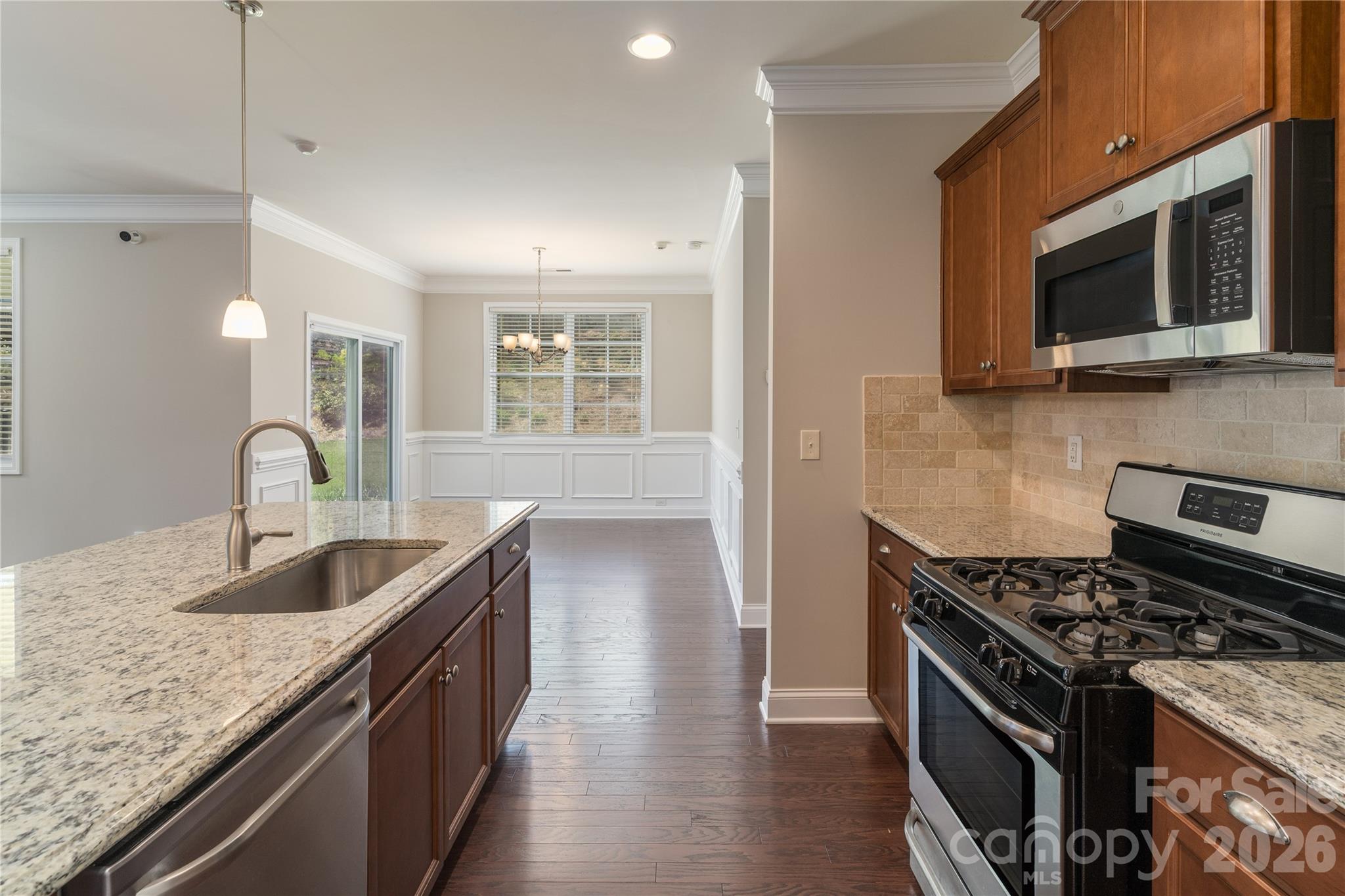 2214 Seagull Drive — Denver