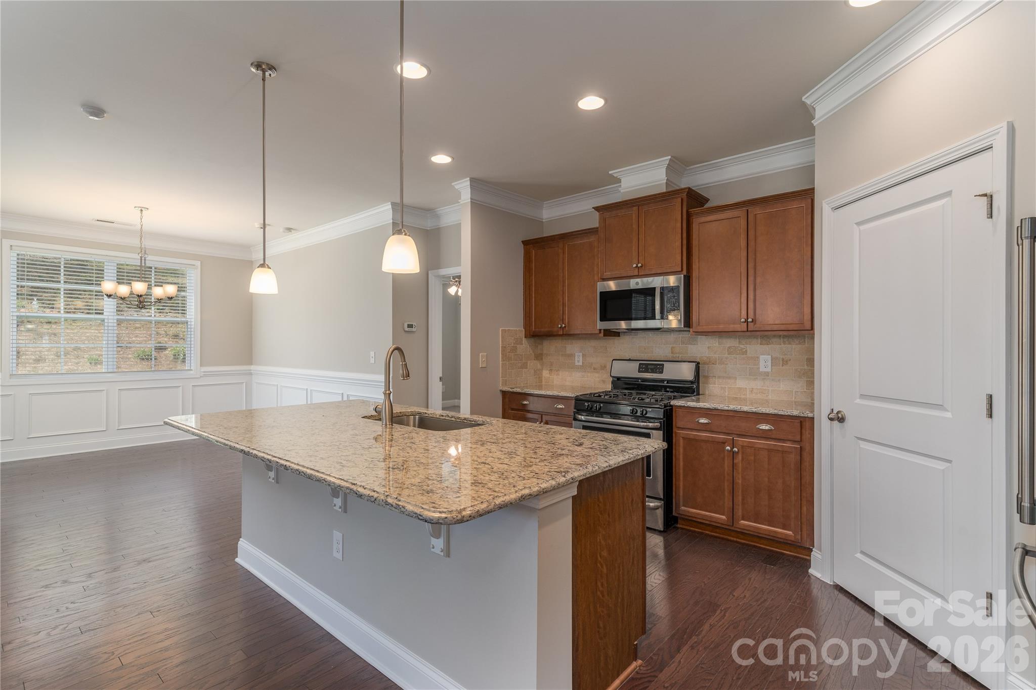 2214 Seagull Drive — Denver