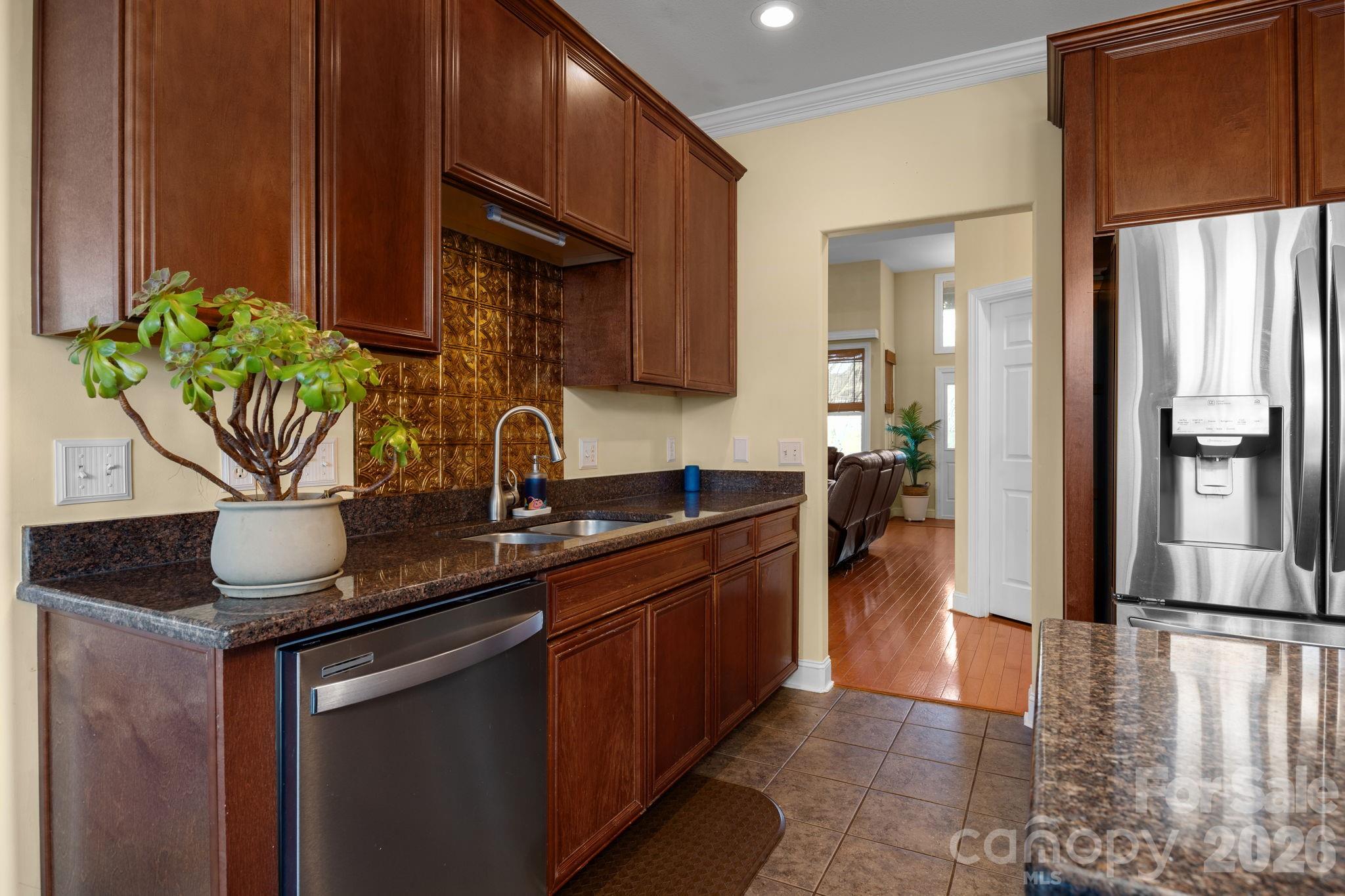 4 AMARETTO Drive — Candler